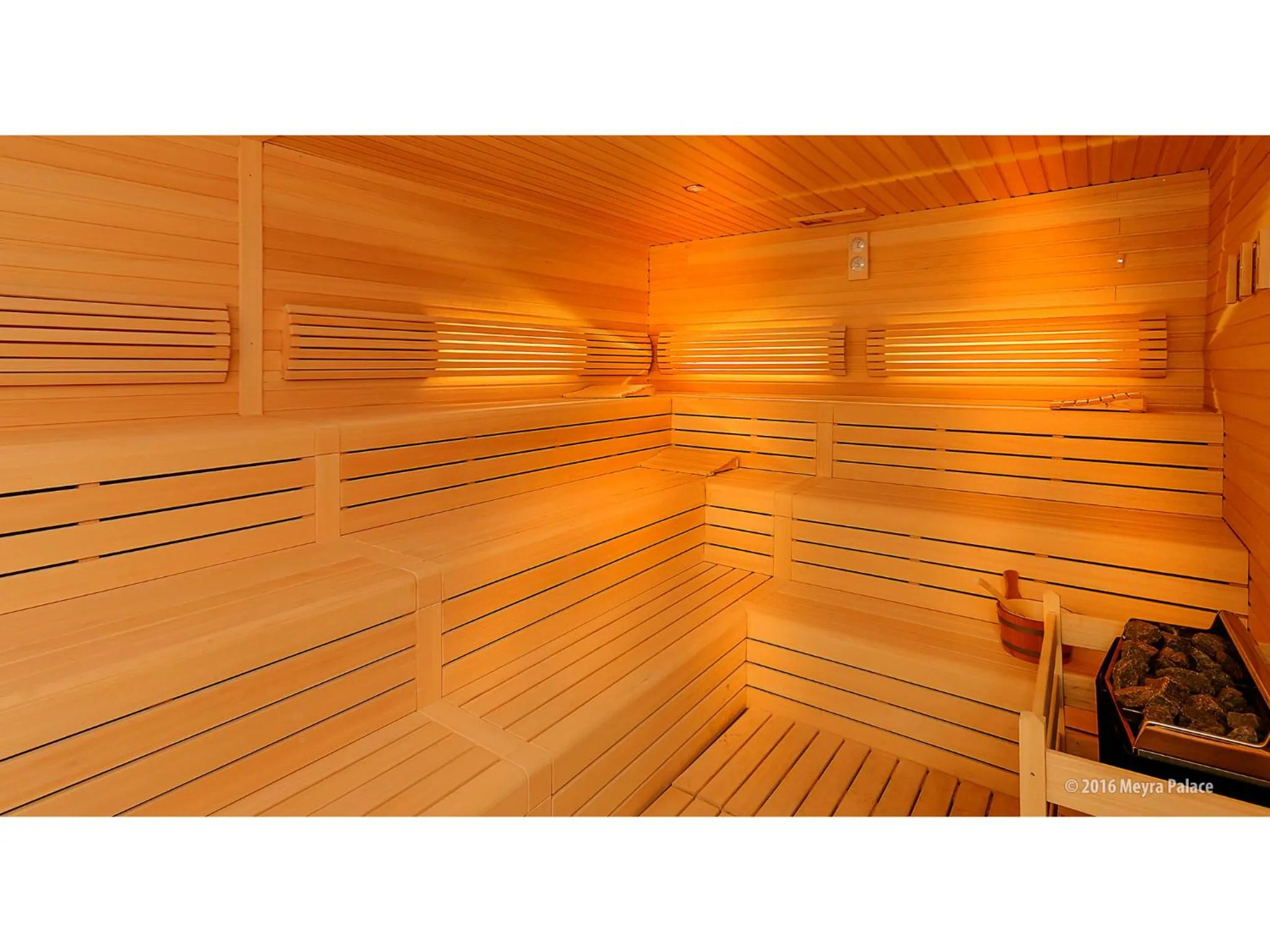 Sauna in Meyra Palace