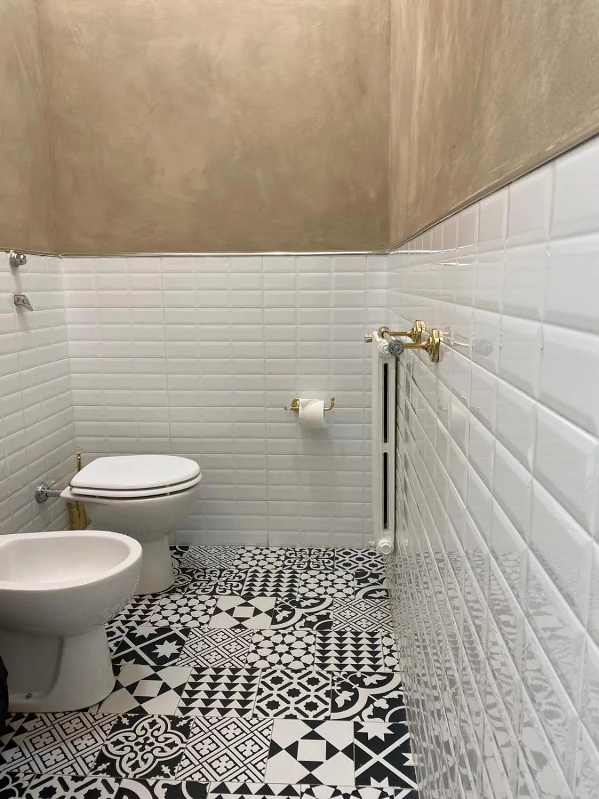 Shower in Boutique Hotel Calais Milano