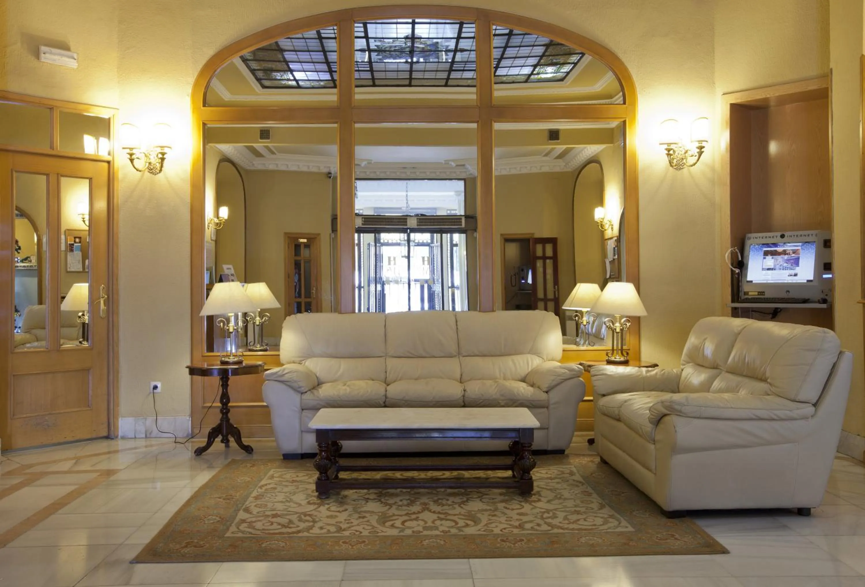 Lobby or reception in Hotel Mediodia