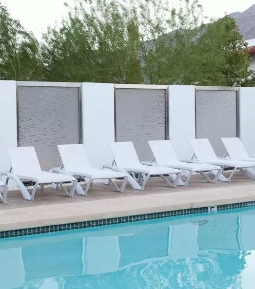 Swimming pool in Alcazar Palm Springs