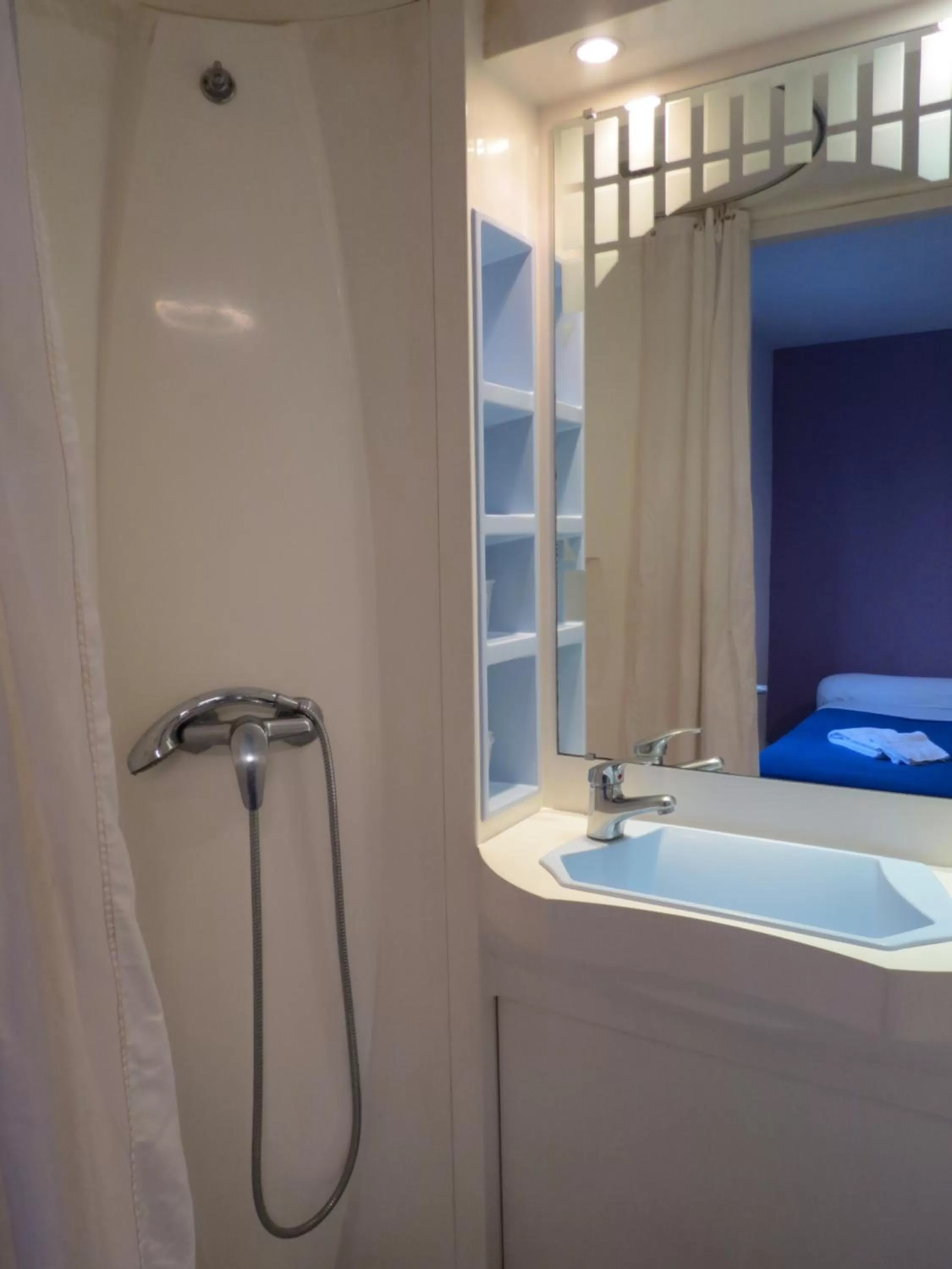 Bathroom in Hotel le Faisan