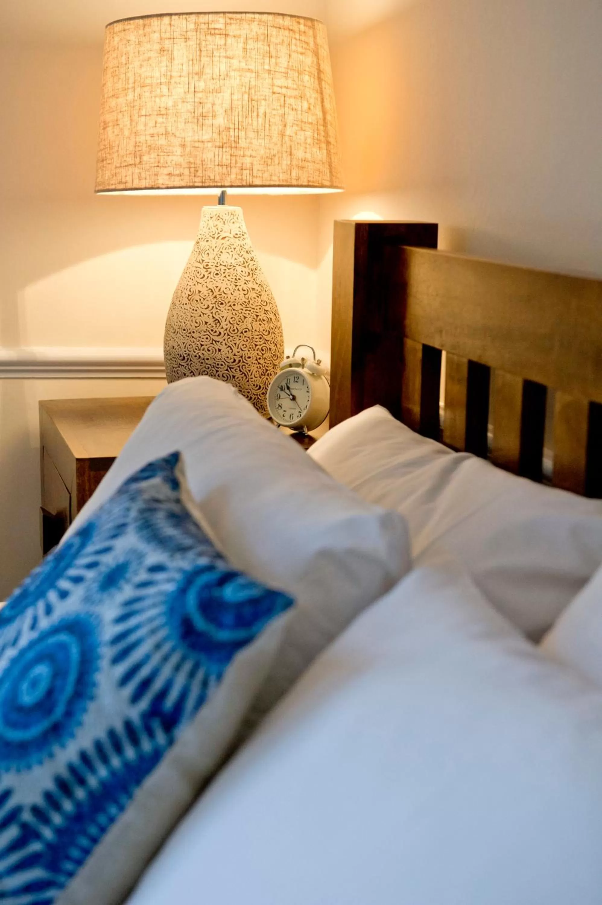 Bedroom, Bed in Springfield guest house