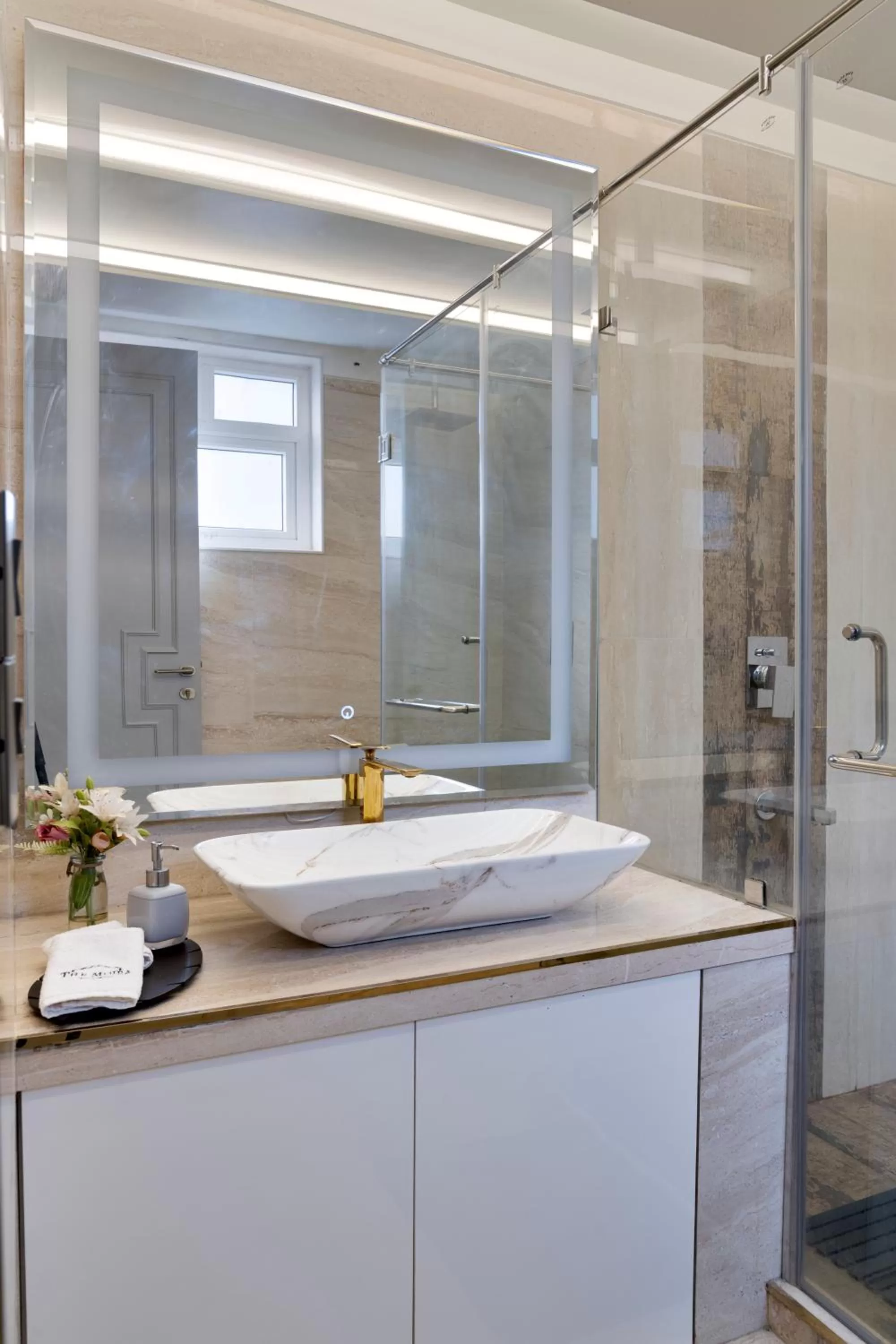 Bathroom in The Moira - Bed and Breakfast