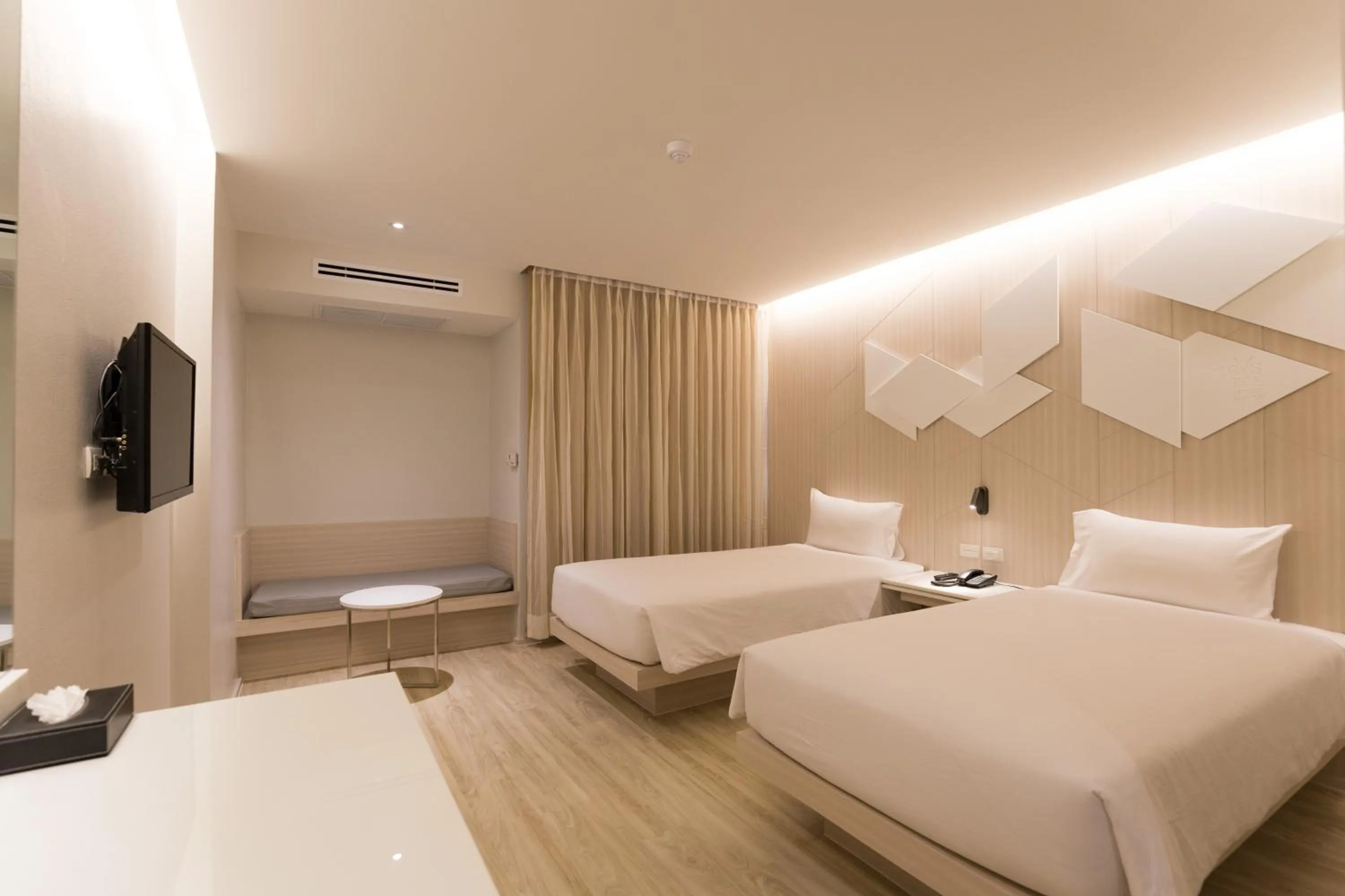 Bed in Crystal Hotel Hat Yai