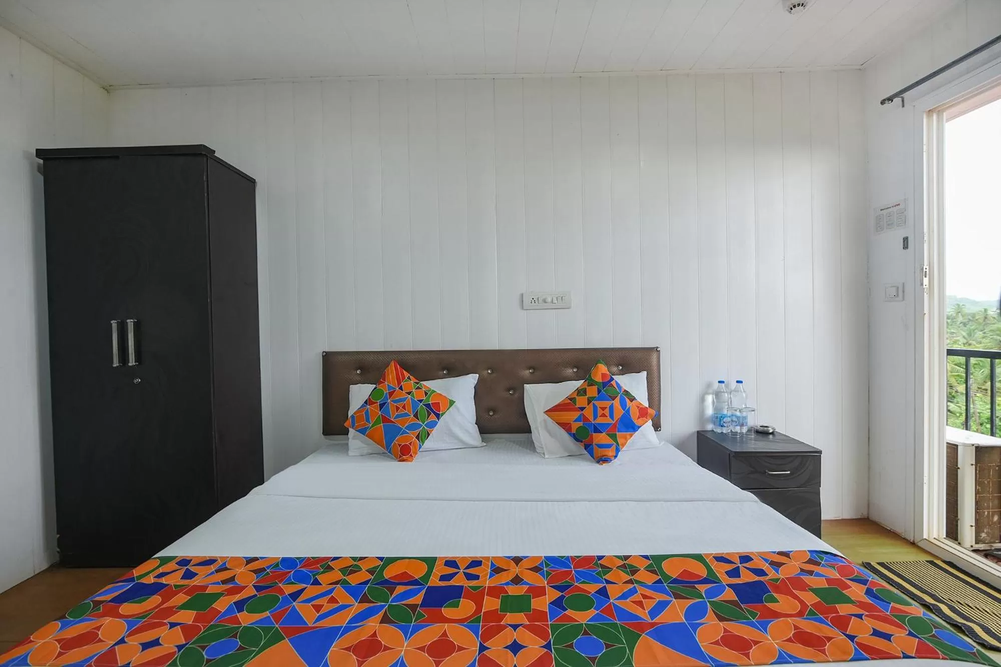 Bedroom, Bed in FabExpress Vincy Place, Mandrem Beach
