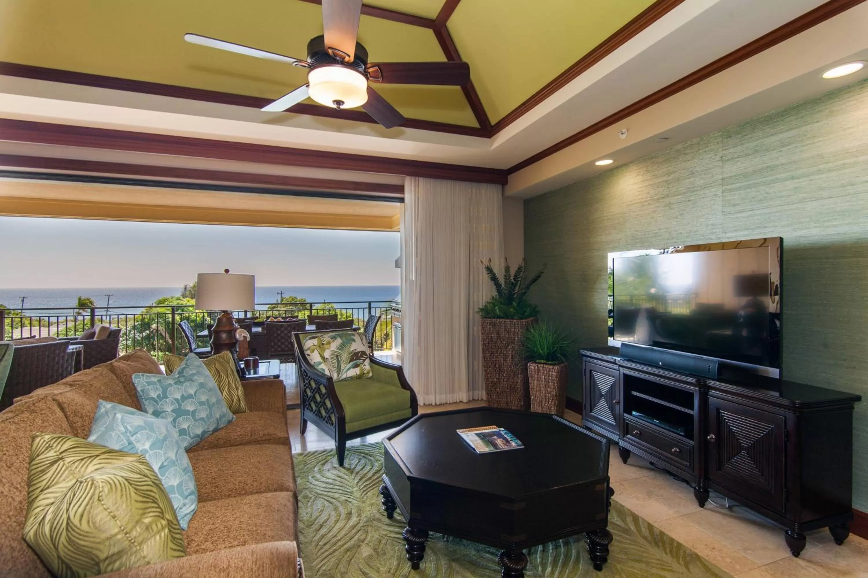 Living room in Koloa Landing Resort at Po'ipu, Autograph Collection