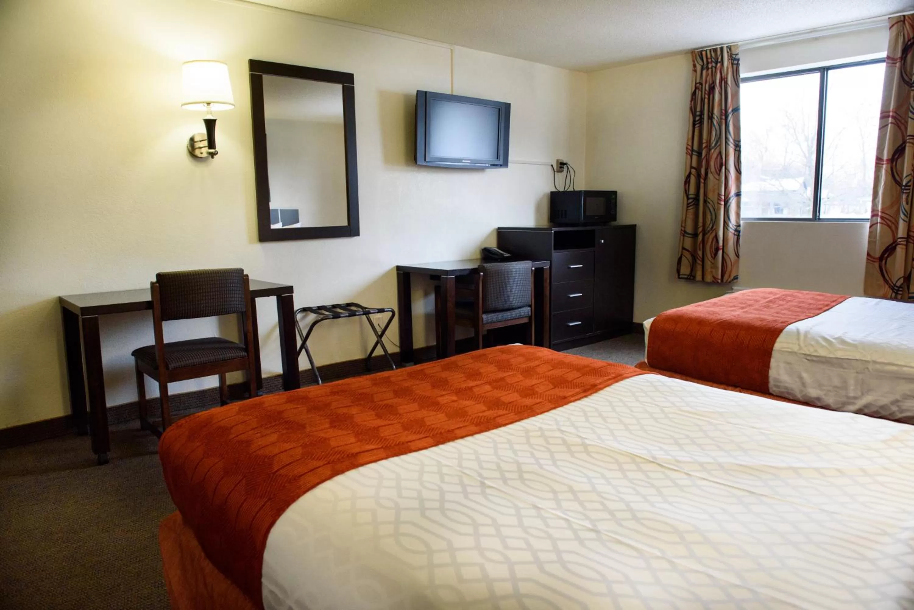 Bedroom, Bed in Americas Best Value Inn New Paltz