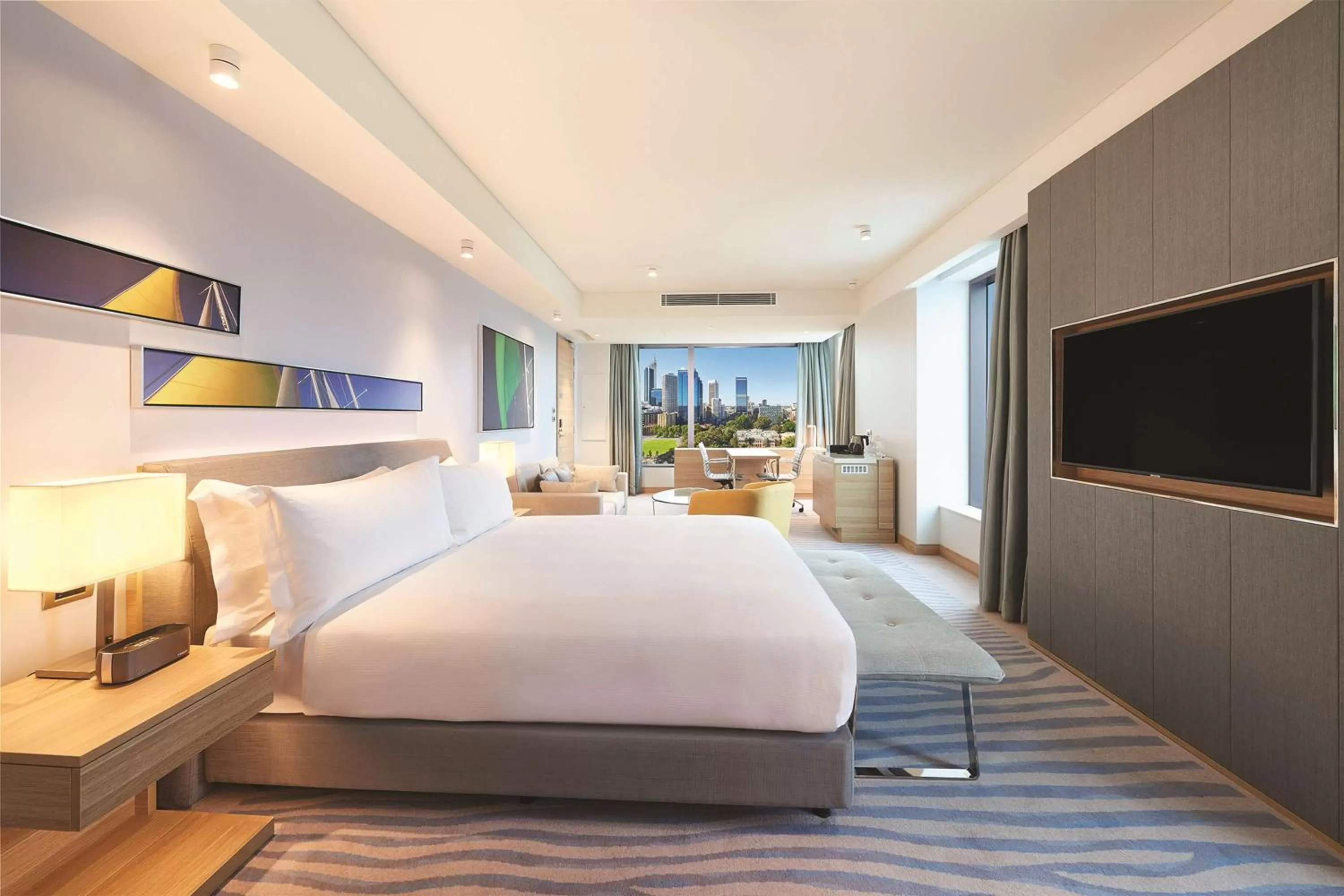 Bed in Doubletree By Hilton Perth Waterfront