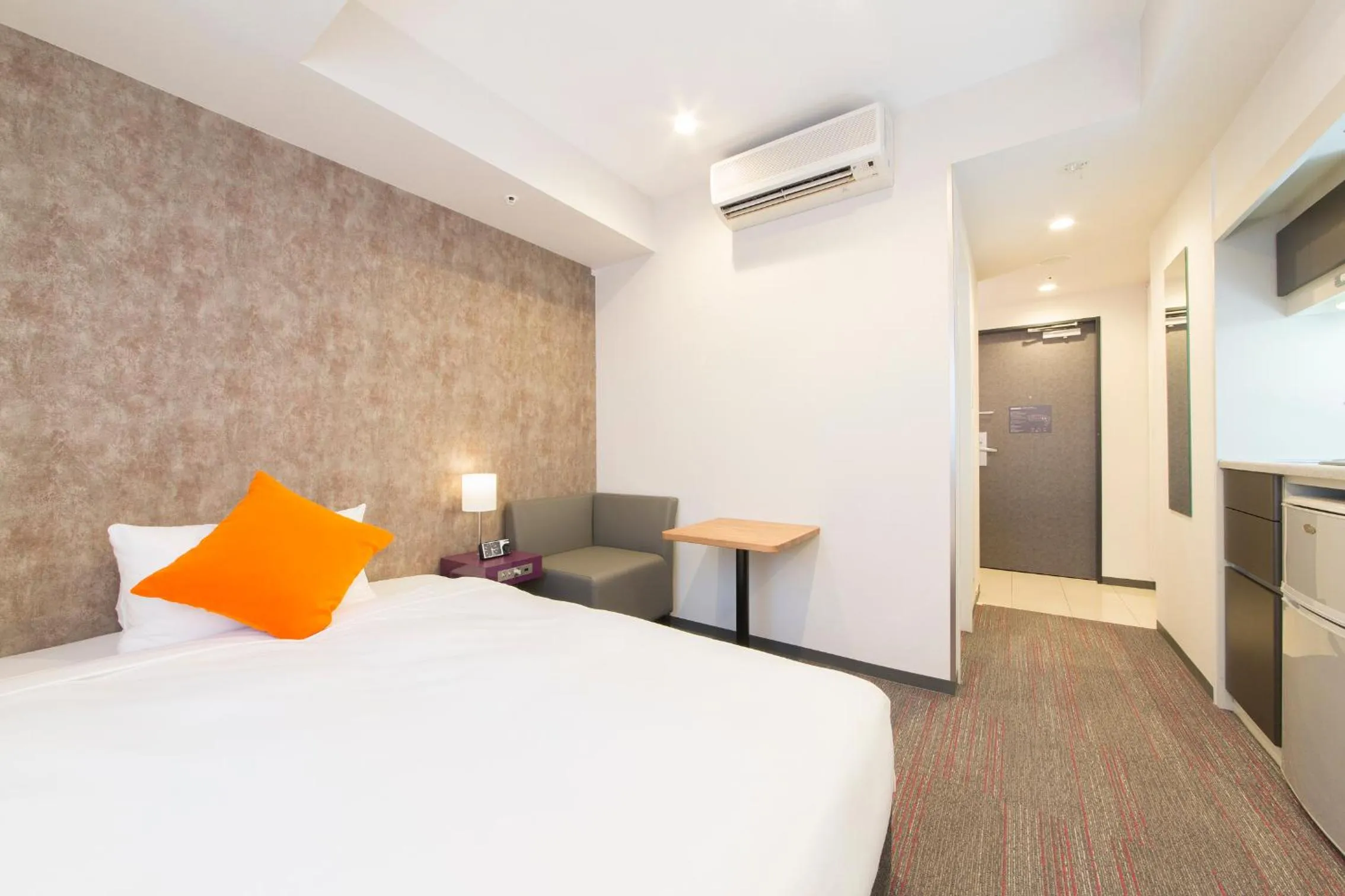 Bed in Tokyu Stay Gotanda