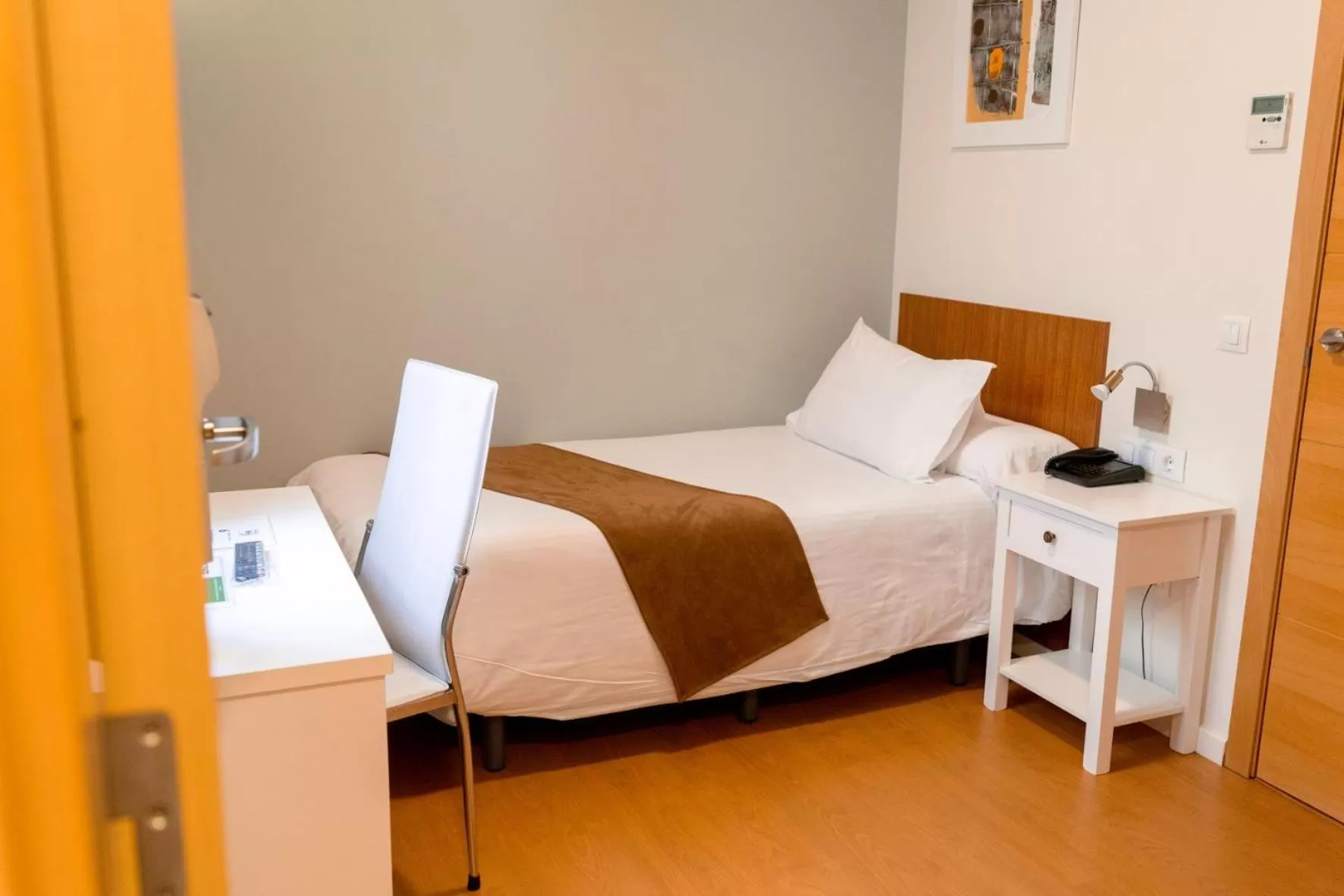 Single Room in Gce Hoteles