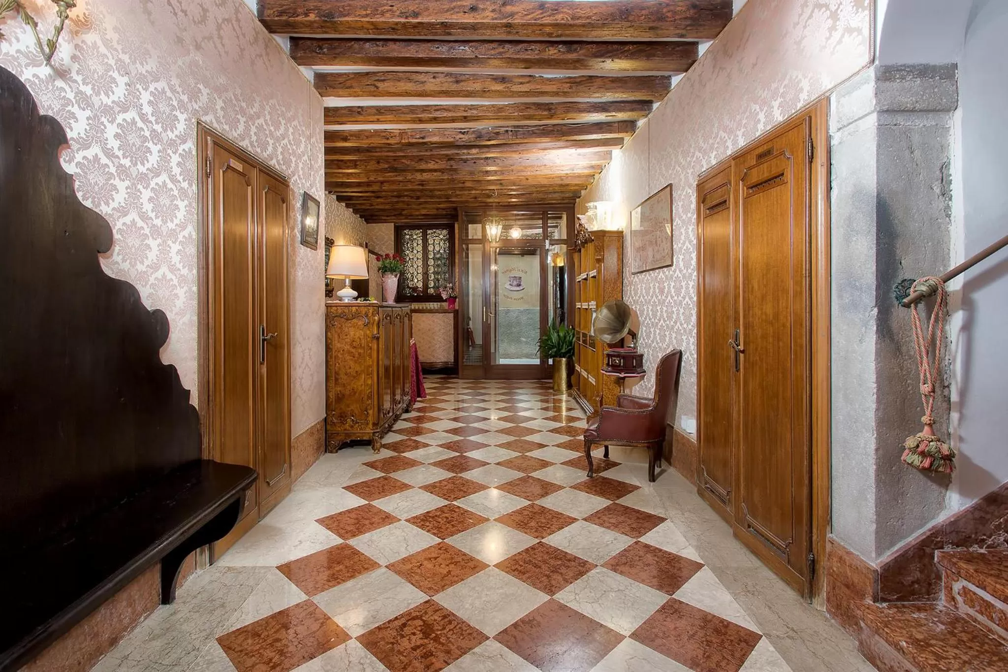 Lobby or reception in Hotel Mezzo Pozzo