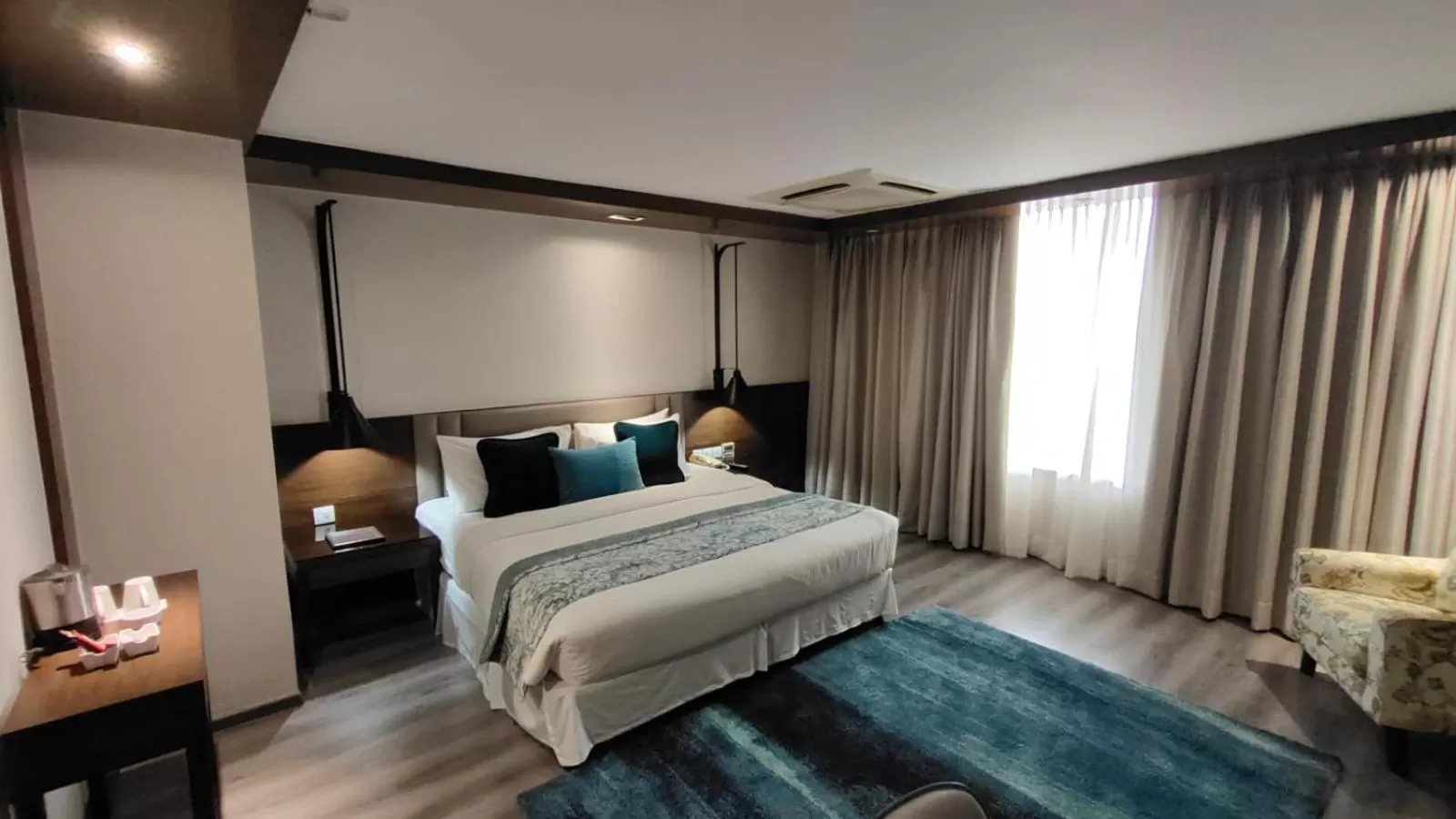 Bedroom, Bed in Royal Orchid Central Grazia, Navi Mumbai