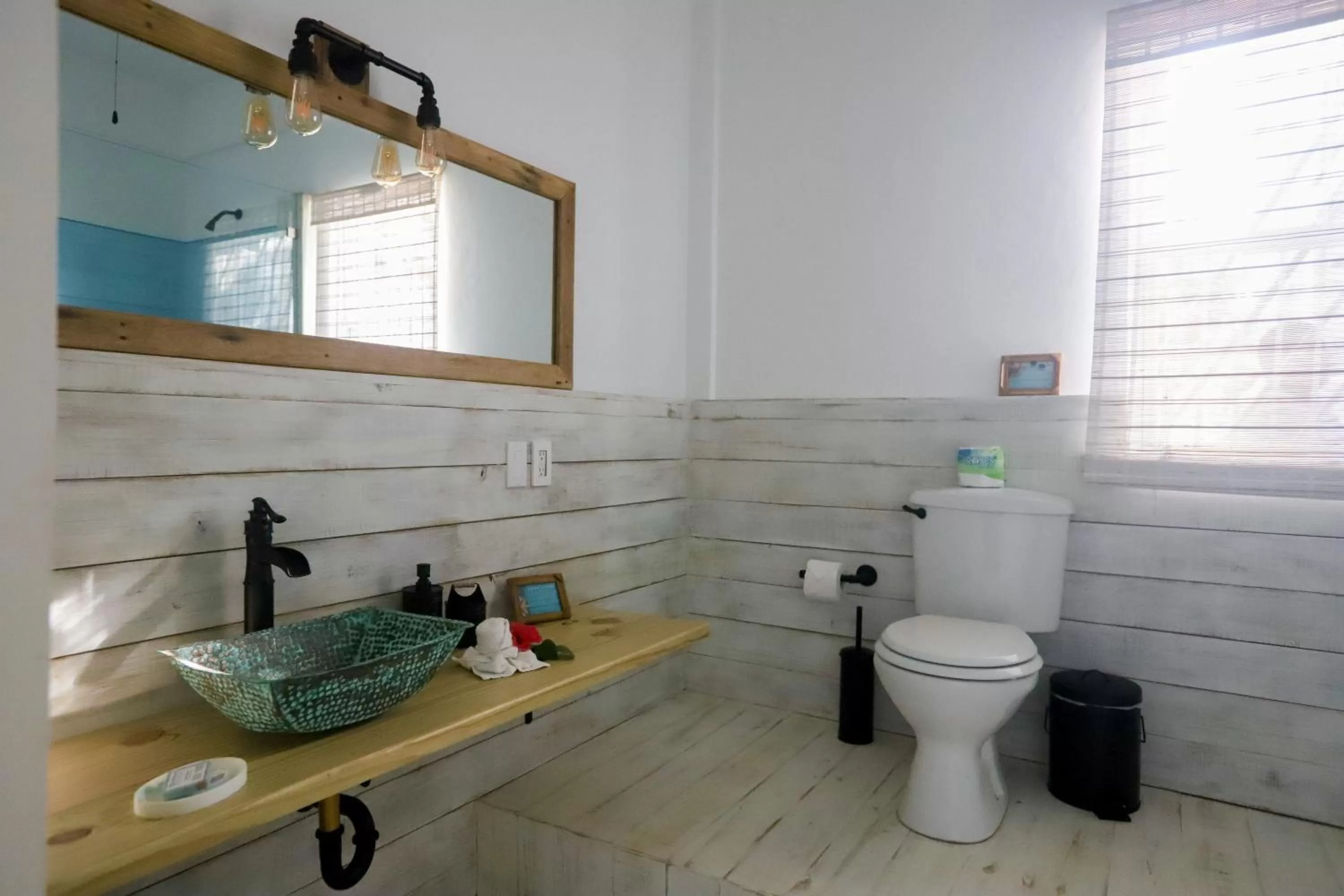 Bedroom in Treetops Hotel