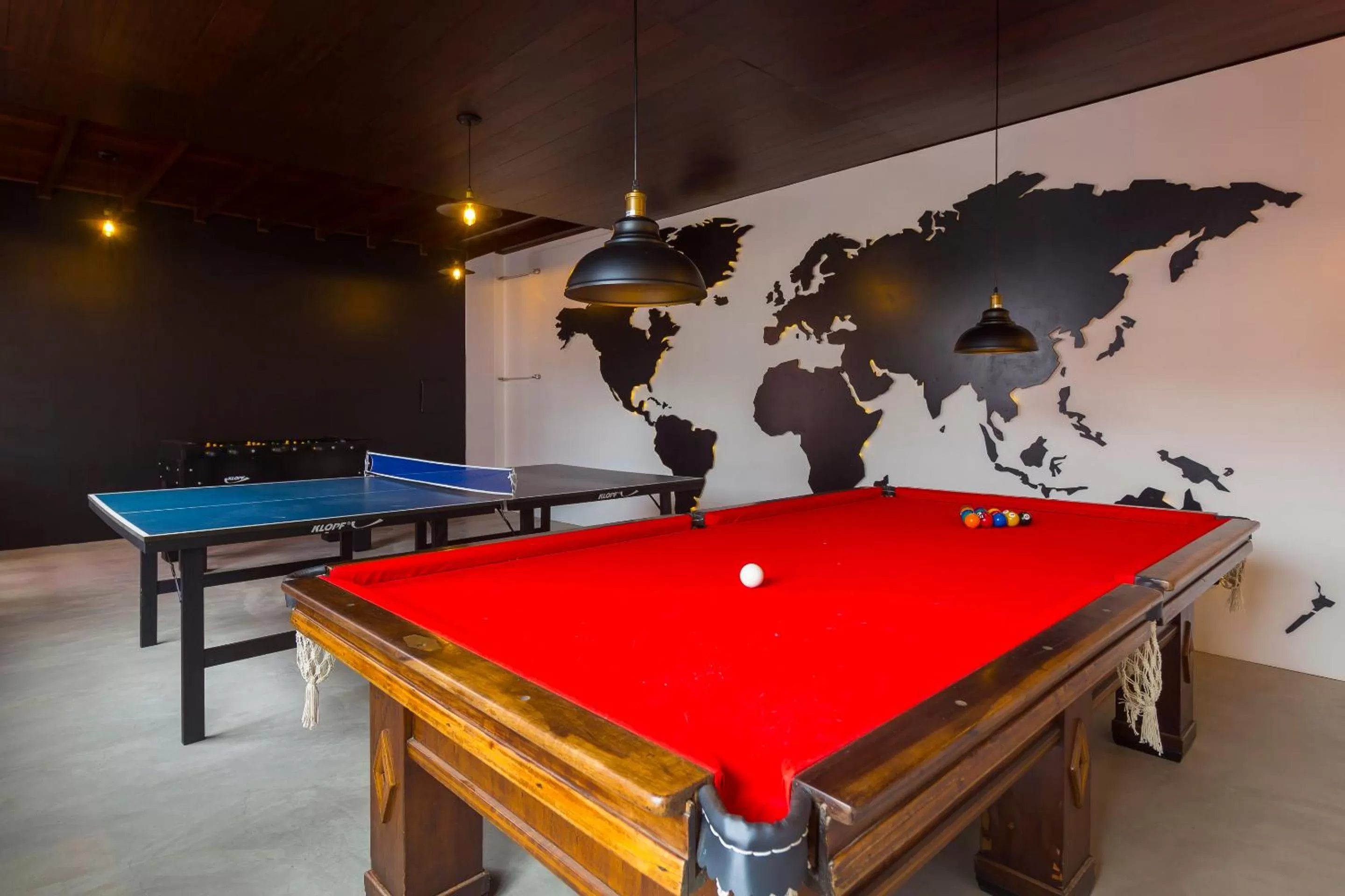 Billiards in Pousada Aconchego