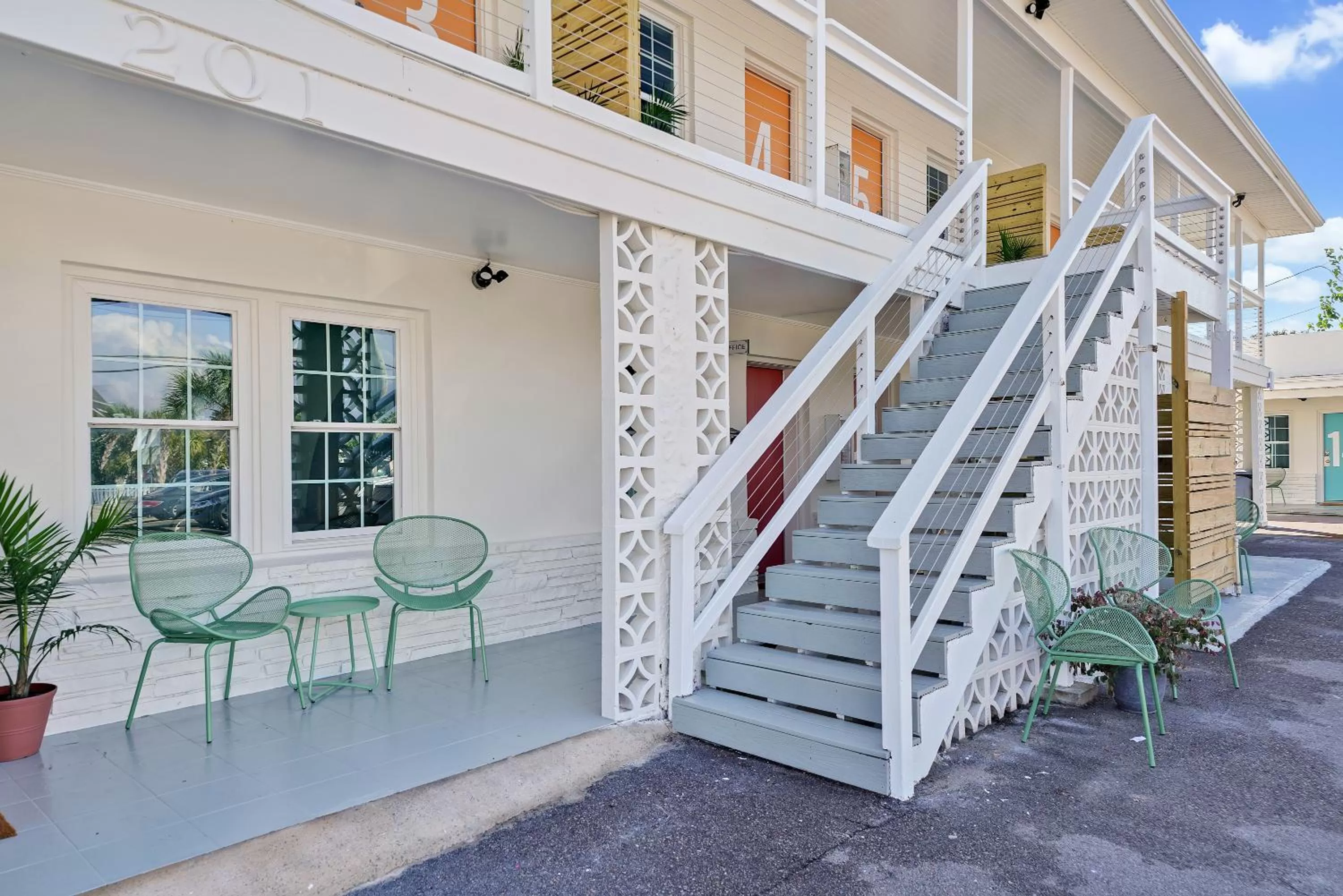 Property building in The Starlite Inn