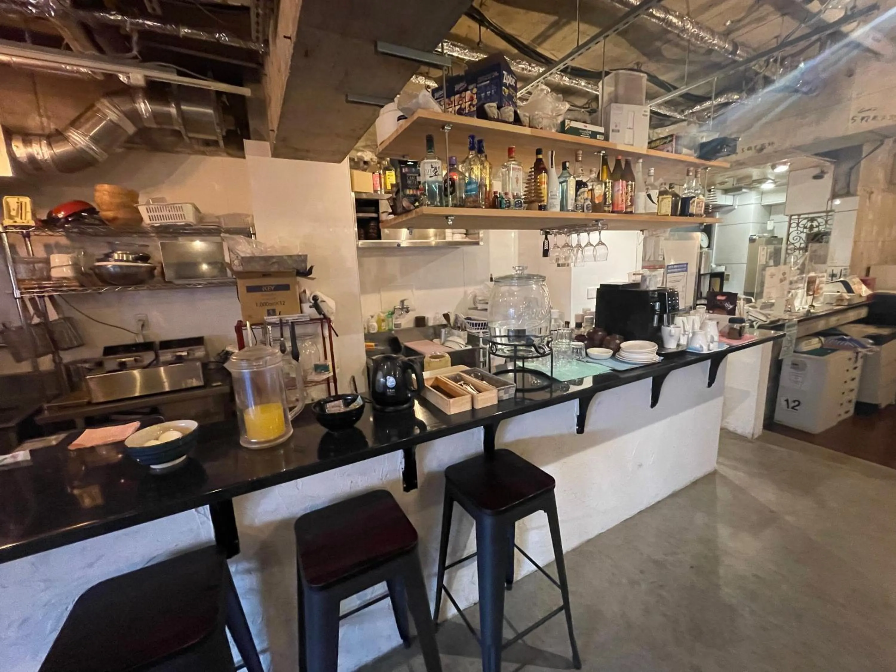 Kitchen or kitchenette in Kawasaki Station Inn