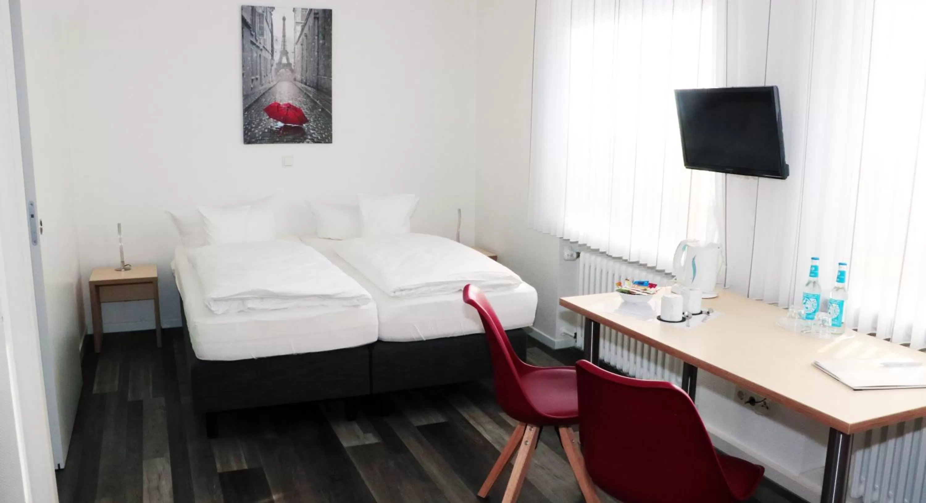 Photo of the whole room, Bed in Europa-Haus-Bocholt - Bett & Bike