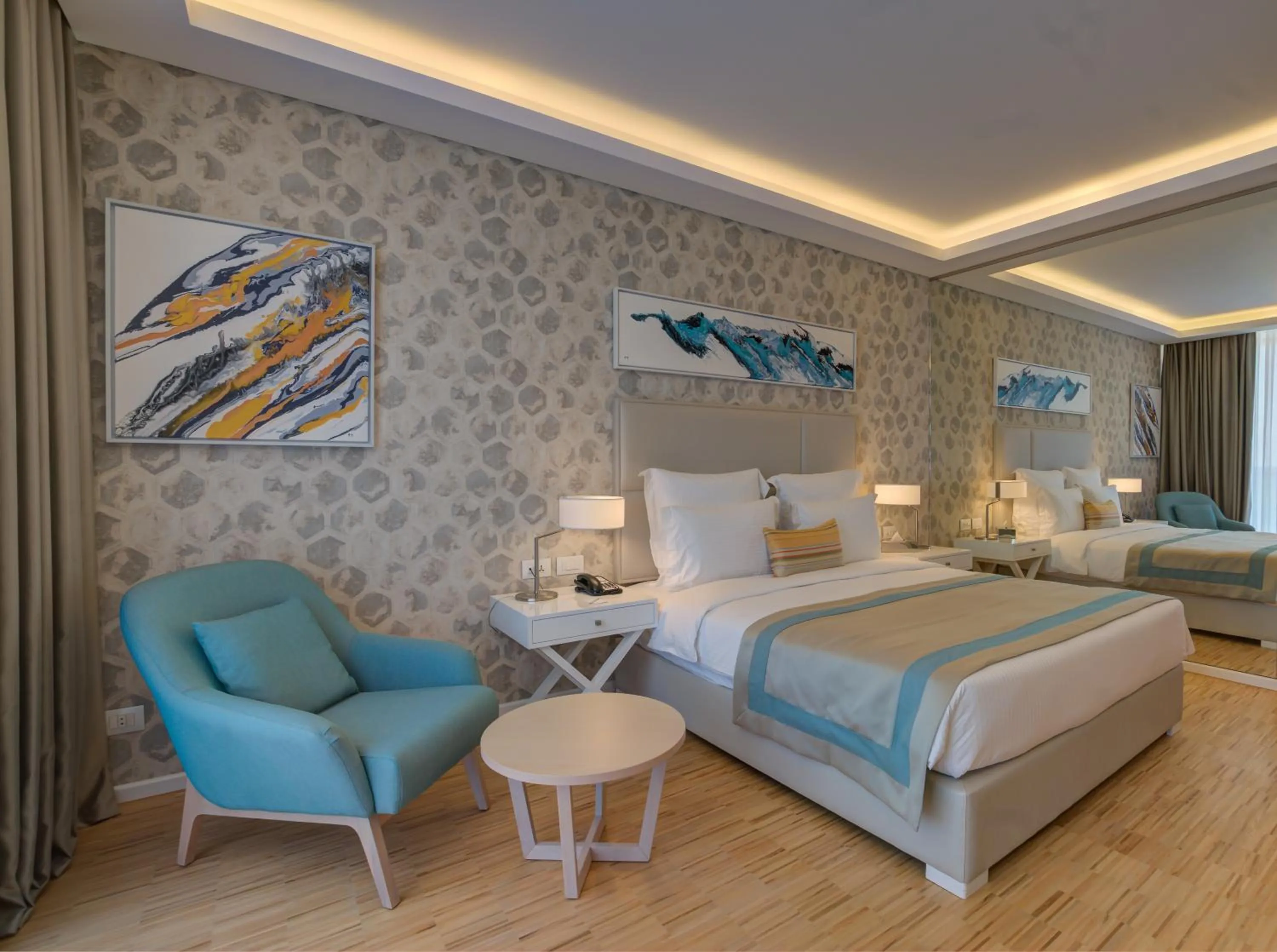 Photo of the whole room, Bed in Lancaster Eden Bay