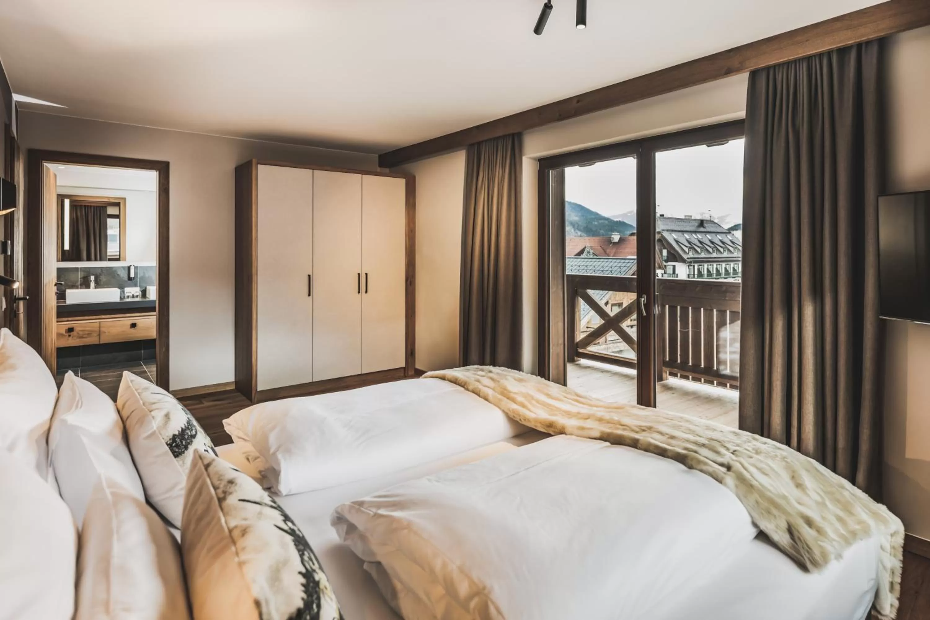 Photo of the whole room, Bed in PURE Resort Ehrwald