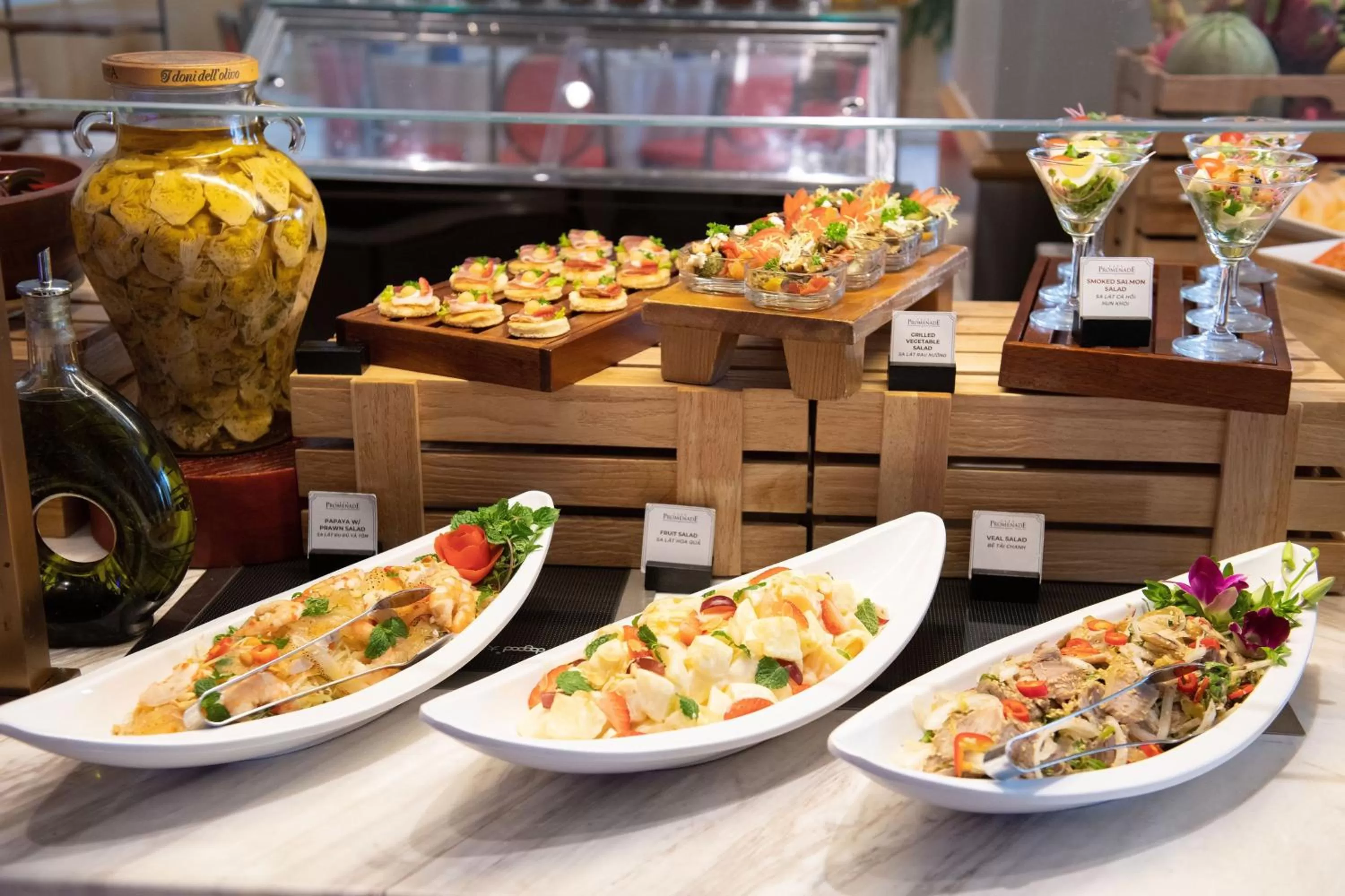 Breakfast in Hanoi Daewoo Hotel