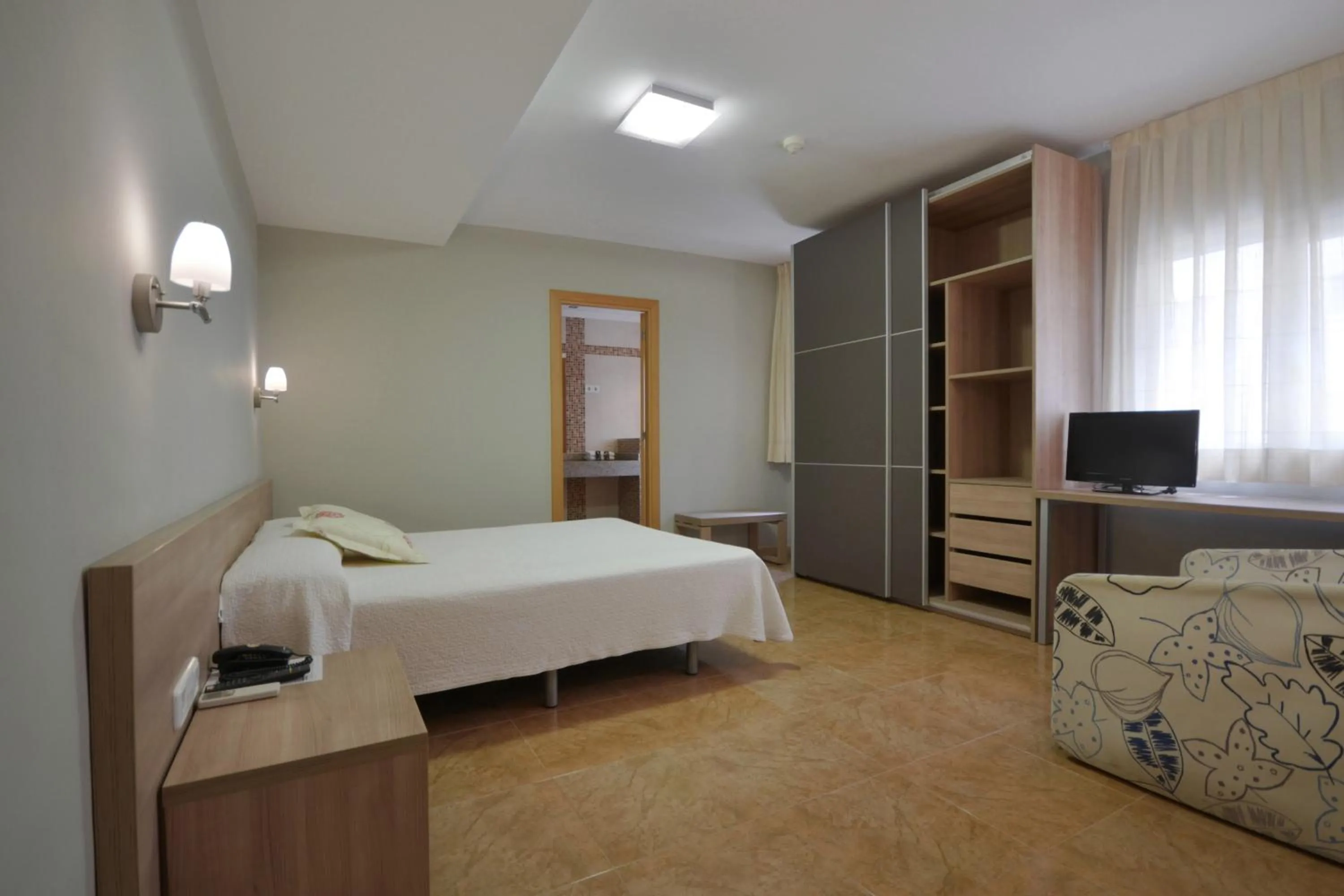 Superior Double Room in El Camí Hotel