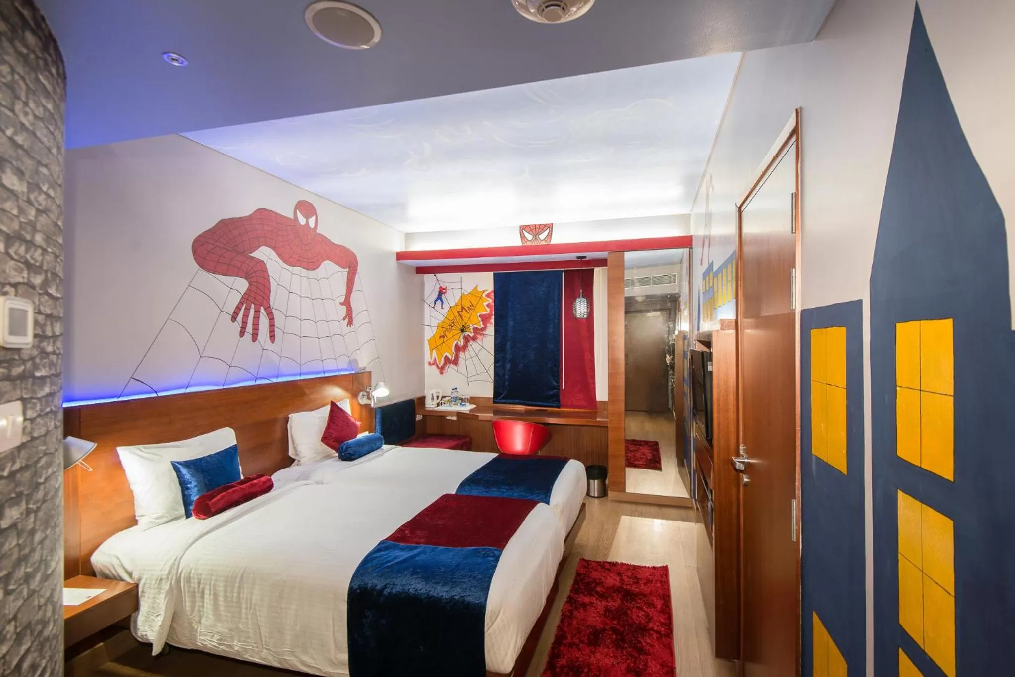 Bed in ibis New Delhi Aerocity - An Accor Brand