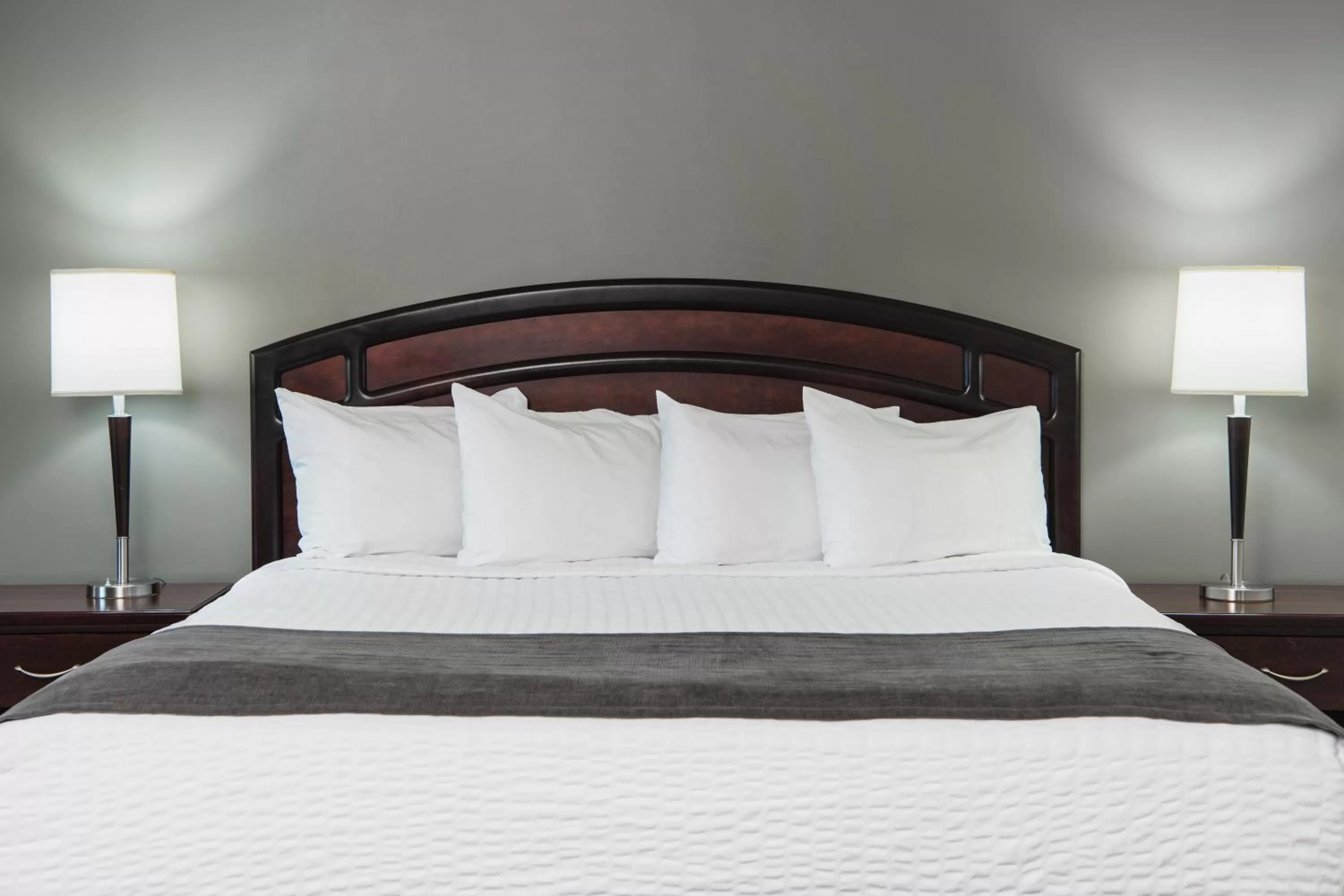 Bed in Viscount Gort Hotel, Banquet & Conference Centre