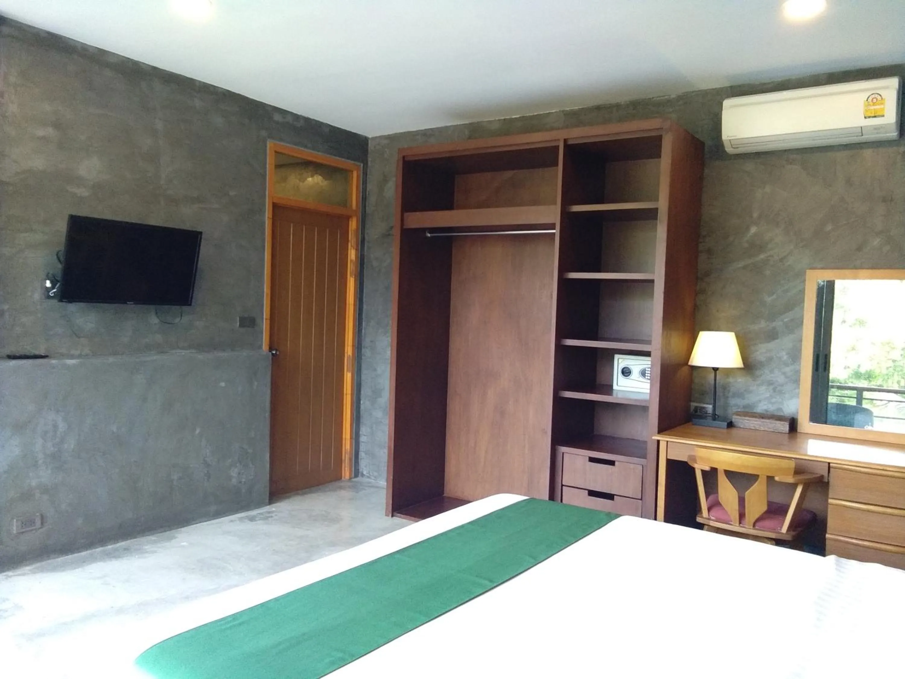 Bed in The Touch Green Naiyang Hotel & Fitness