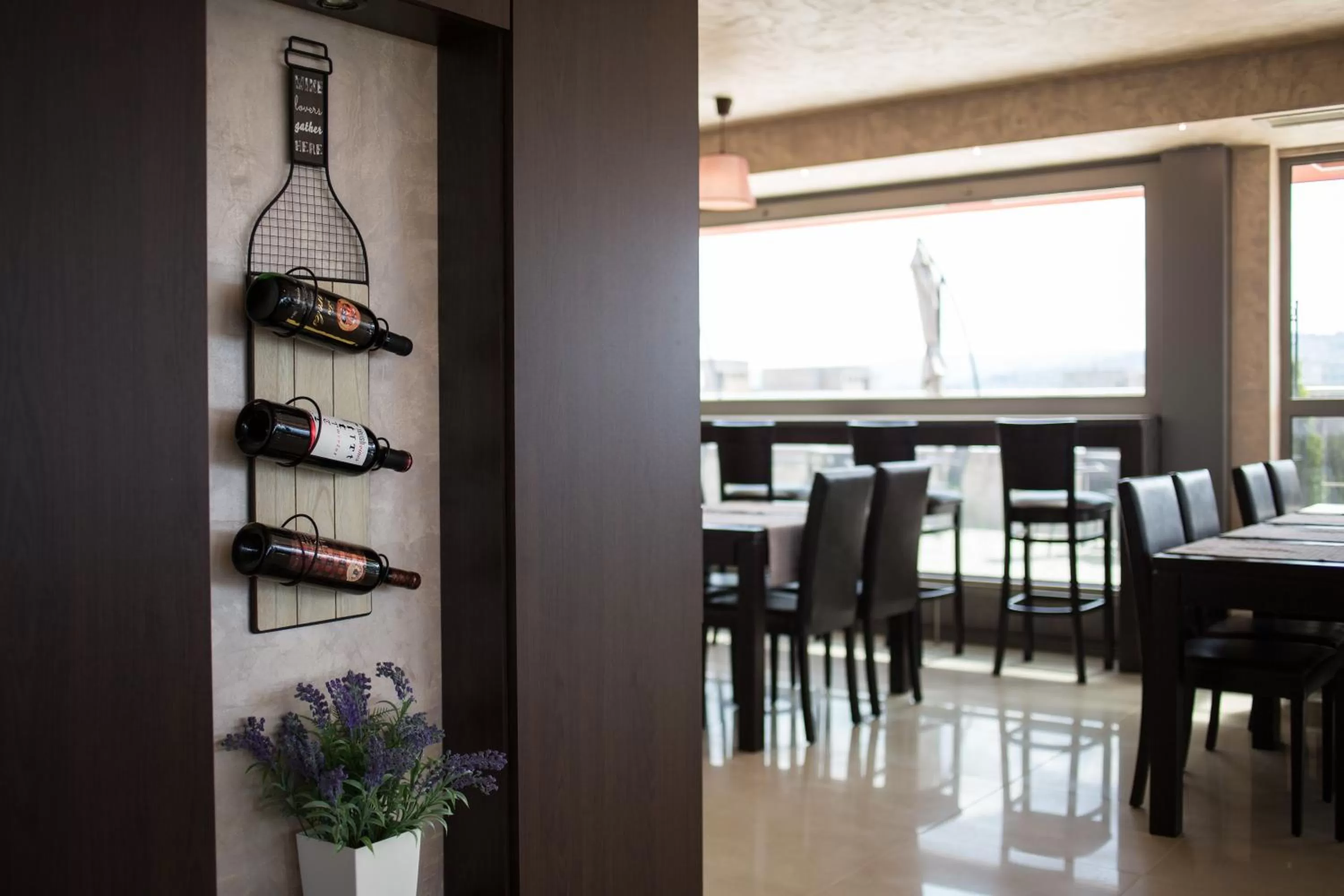 Restaurant/places to eat in Grami Hotel Sofia