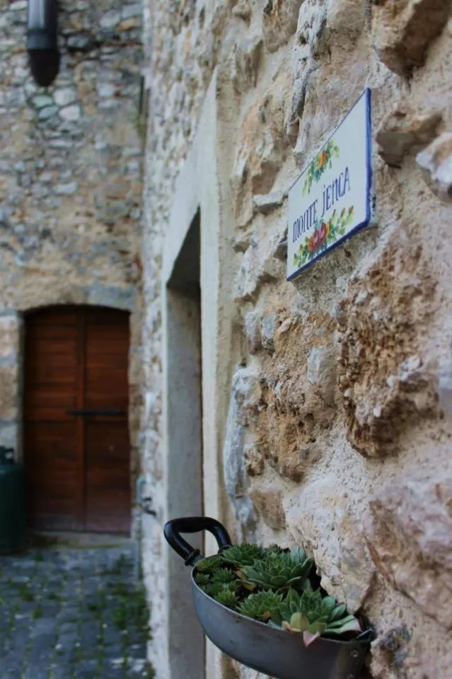 Le Pagliare Del Gran Sasso