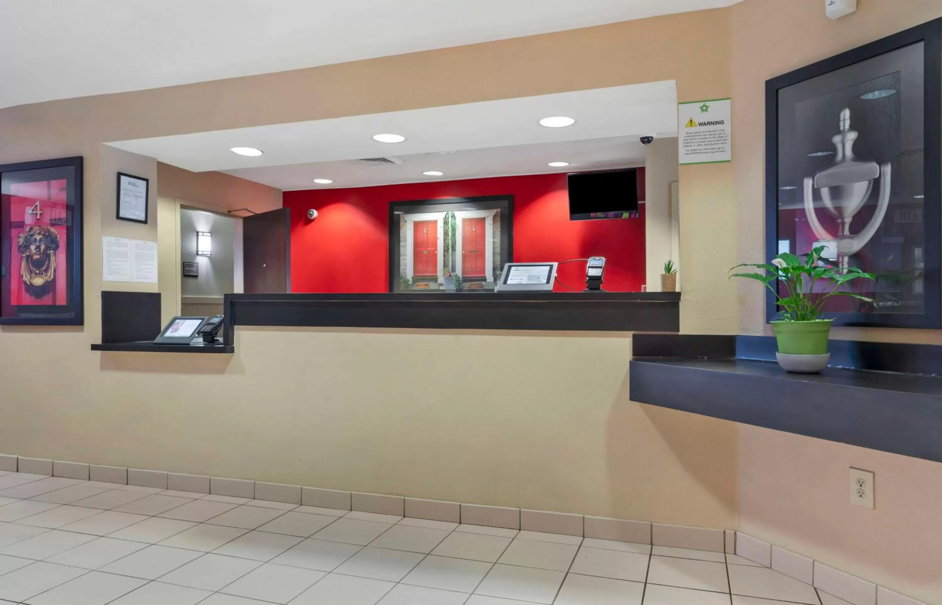 Lobby or reception in Extended Stay America Suites - Stockton - March Lane