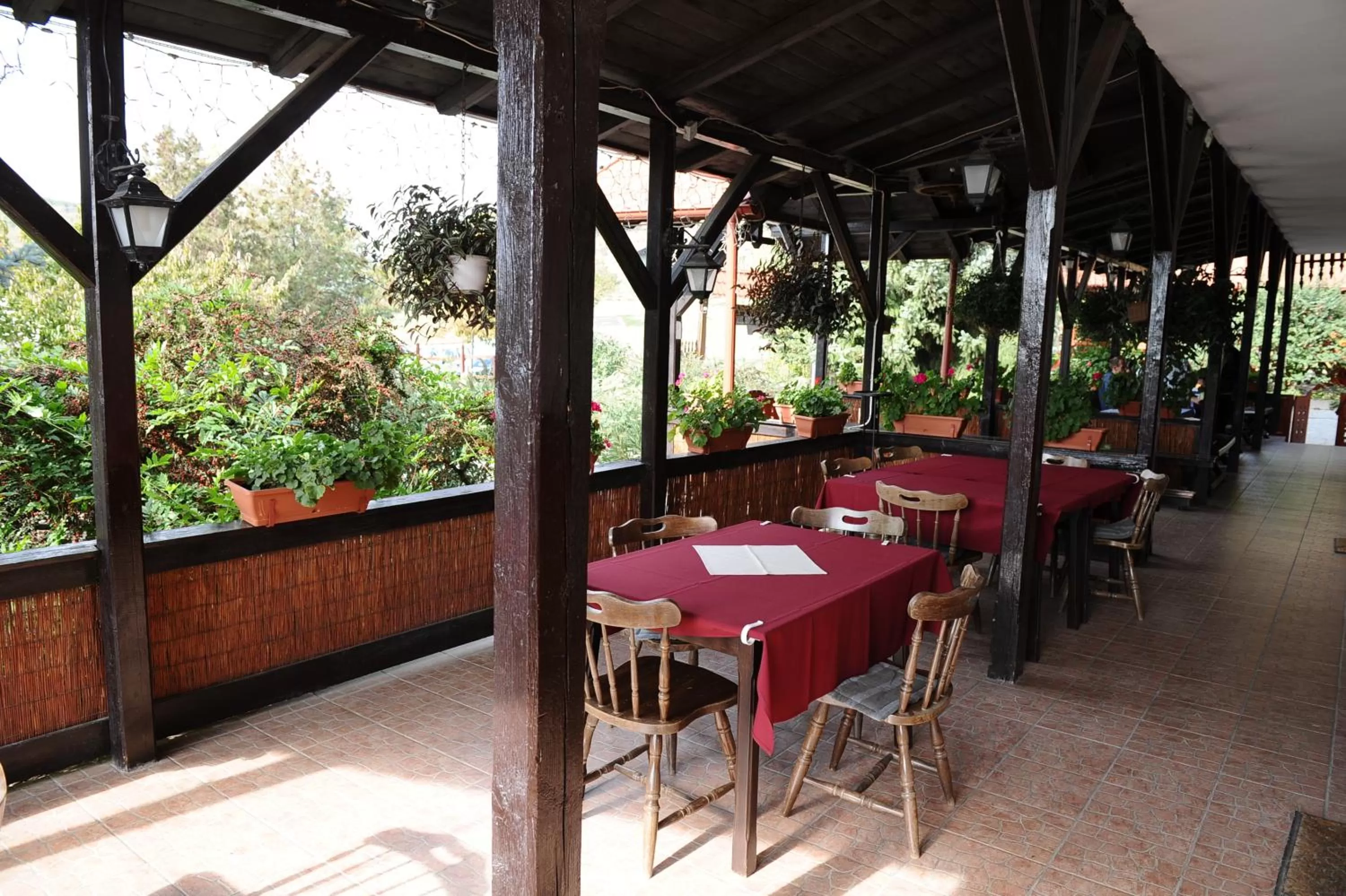 Restaurant/Places to Eat in Mátyus Udvarház Kengyel Fogadó Eger