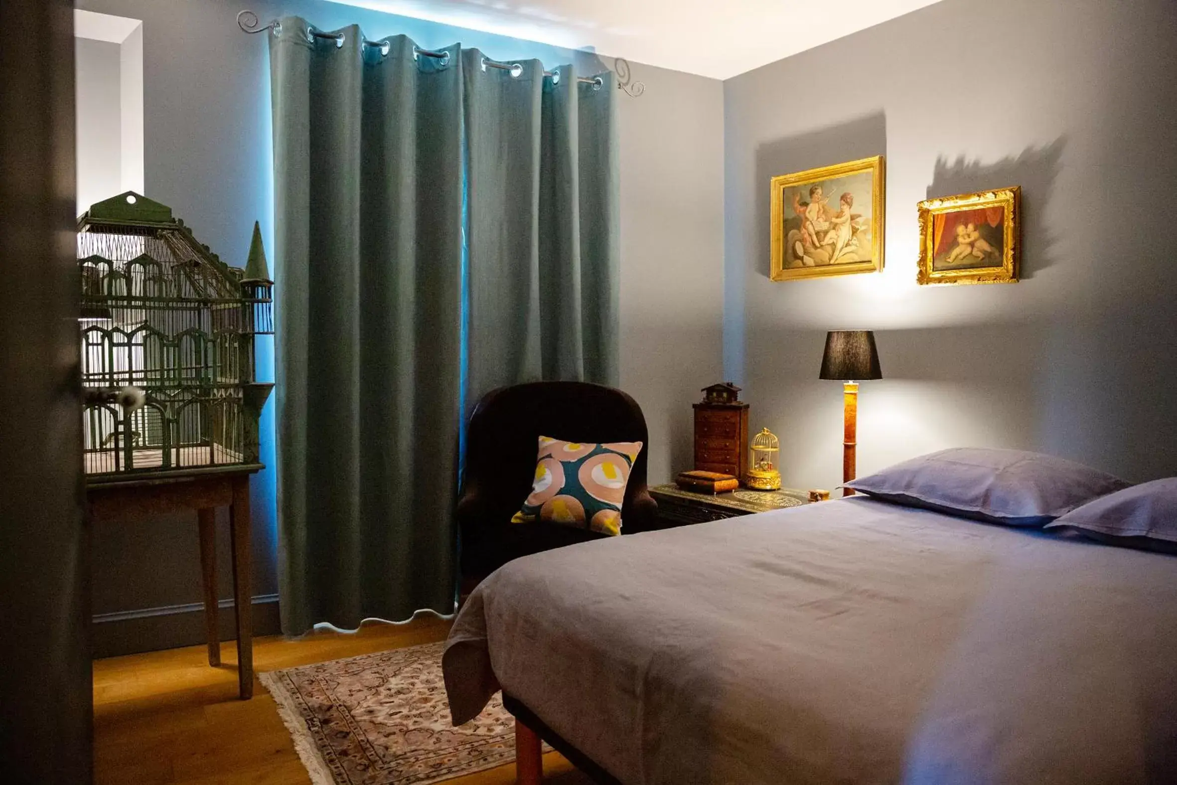 Quadruple Room with Shared Bathroom in Côté Jardin, Chambres d’hôtes B&B Quadruple Room with Shared Bathroom in Côté Jardin, Chambres d’hôtes B&B