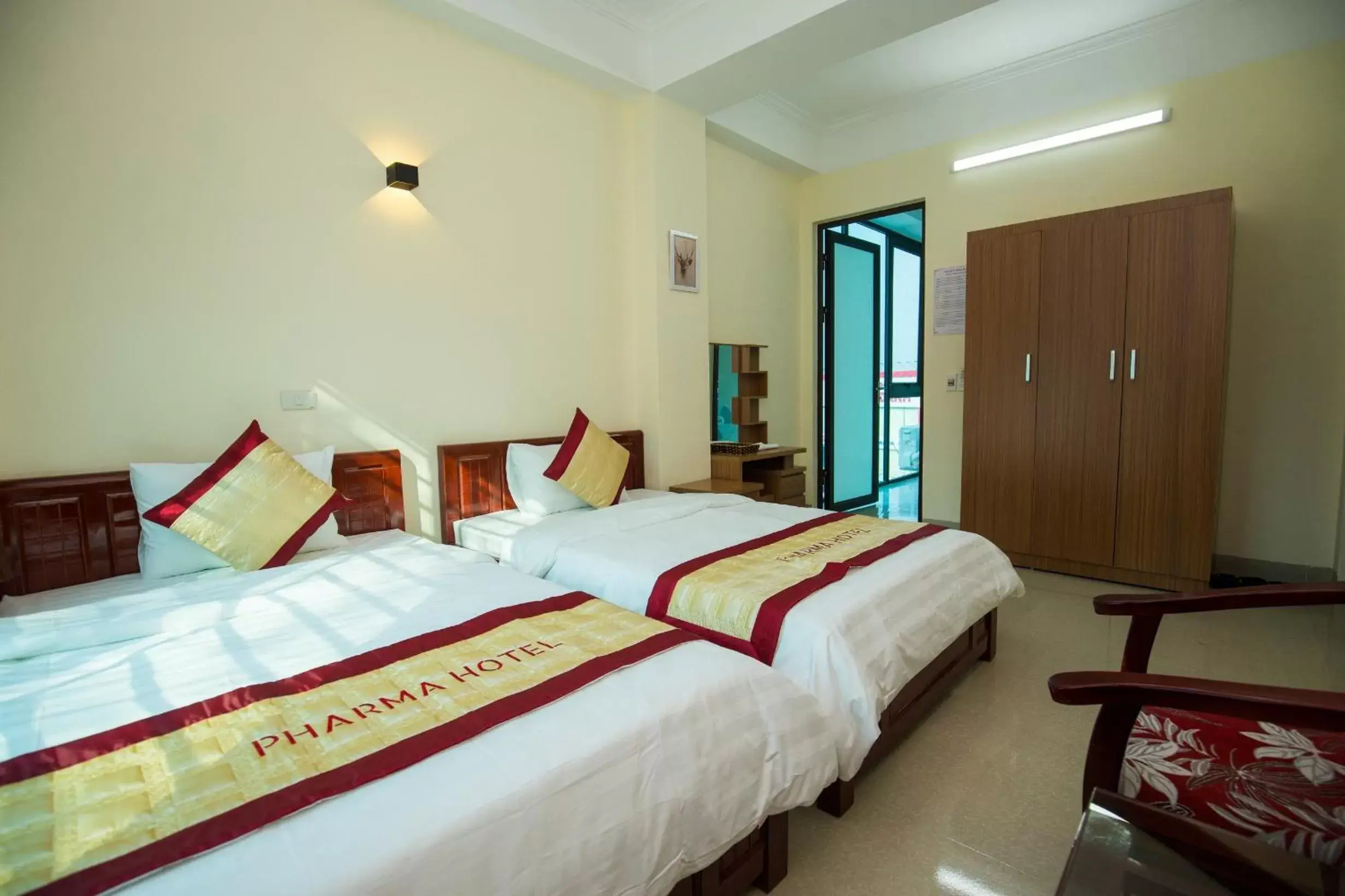 Standard Twin Room in Pharma Hotel Standard Twin Room in Pharma Hotel