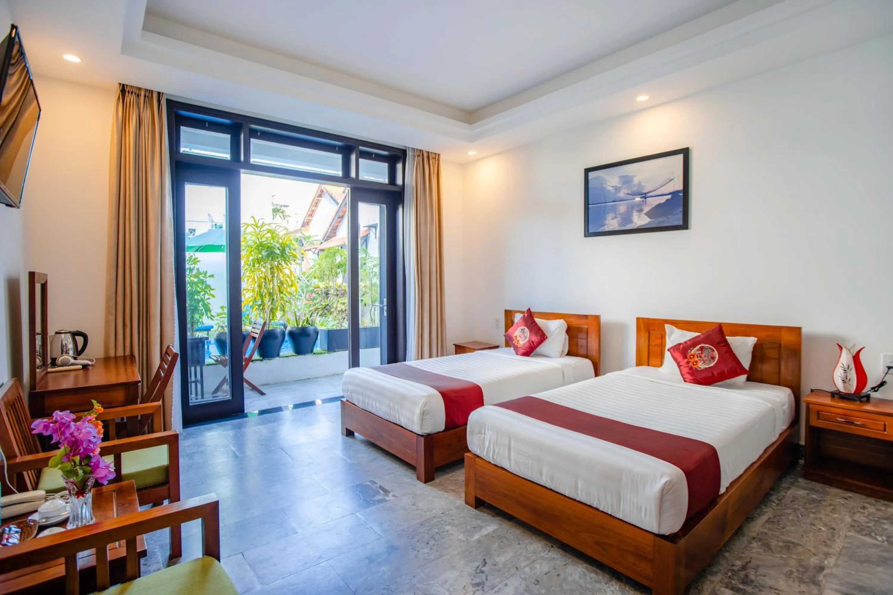 Bed in Trendy Life Villa Hoi An