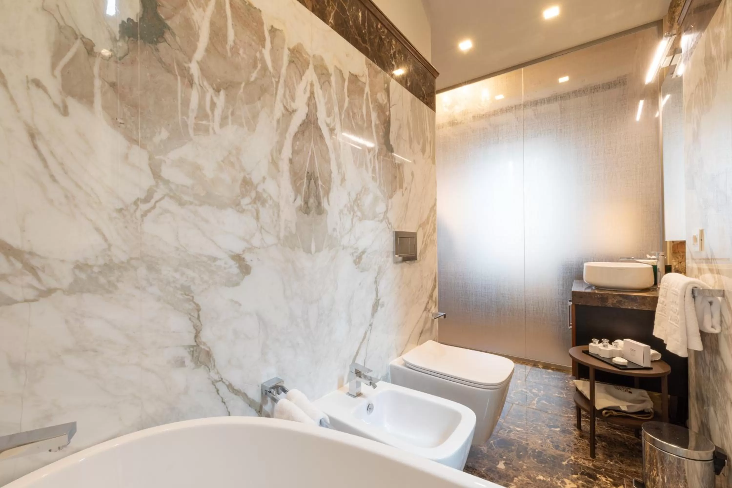 Bathroom in Donati Luxury Tower Suites