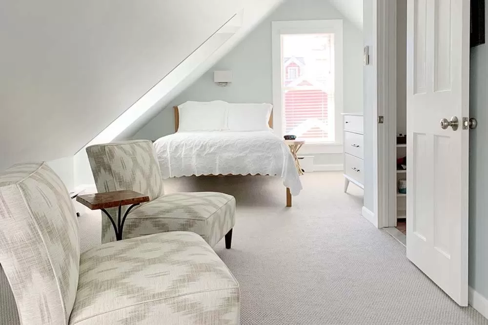 Property building, Bed in The Inn at Manchester