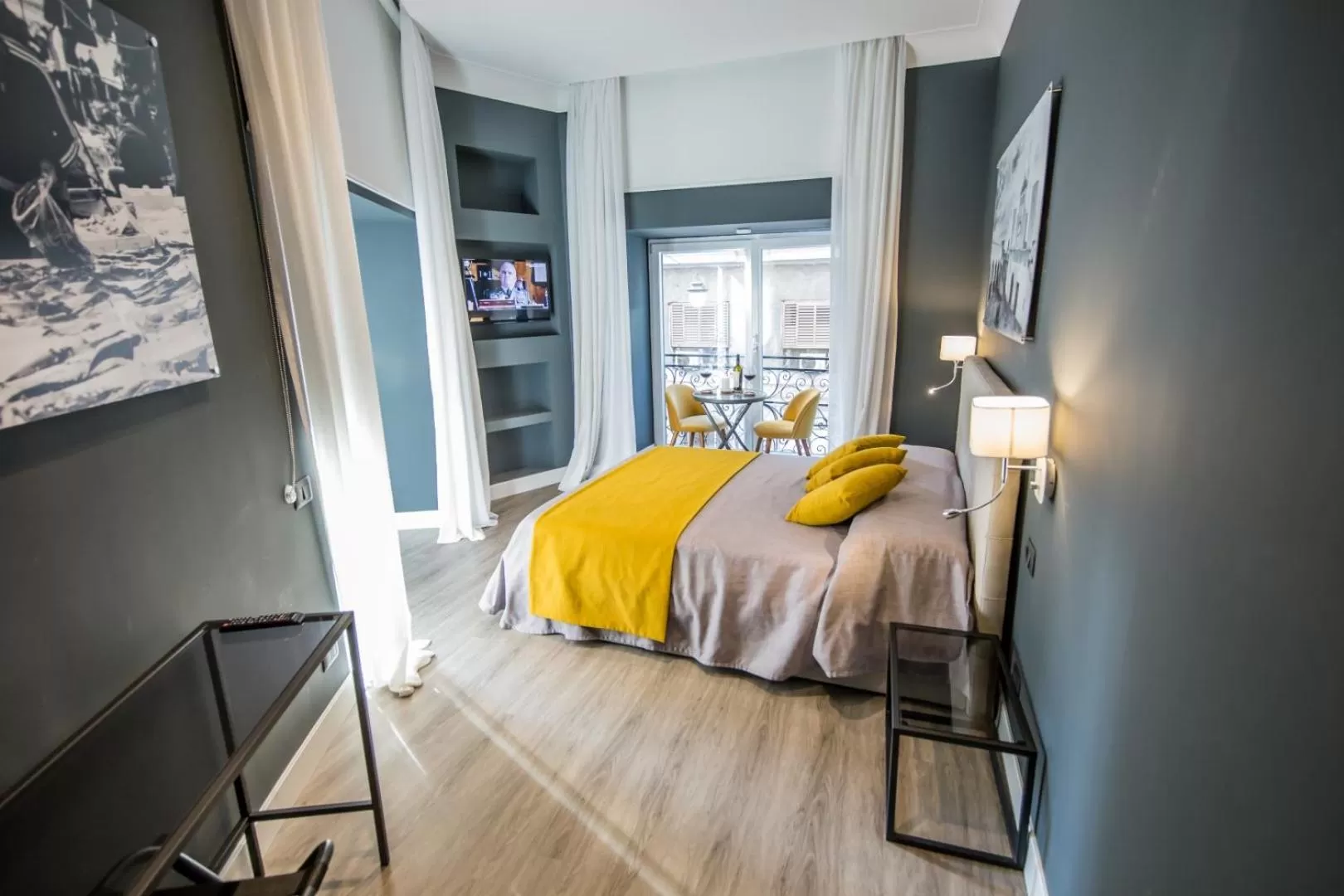 Bedroom, Bed in B&B Art House