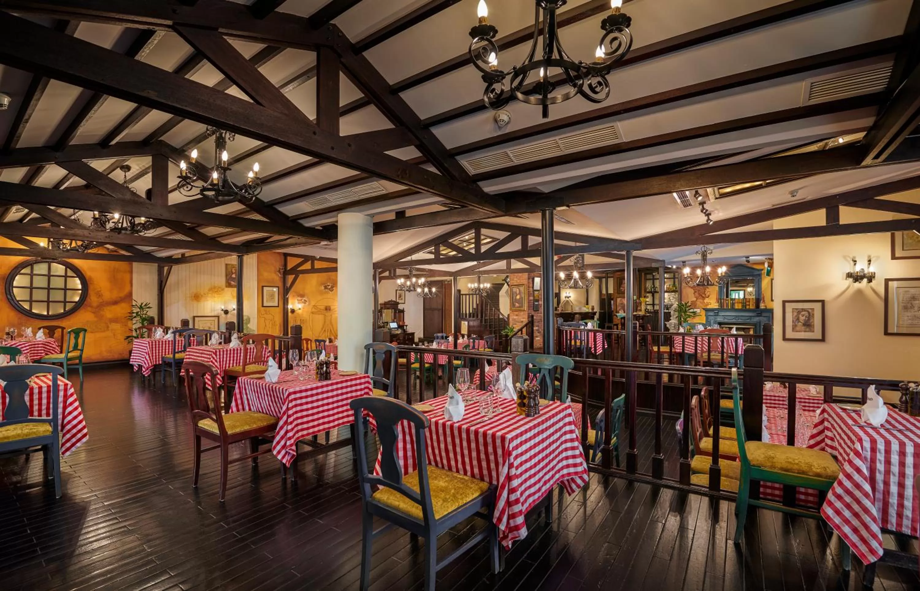 Restaurant/places to eat in Millennium Airport Hotel Dubai