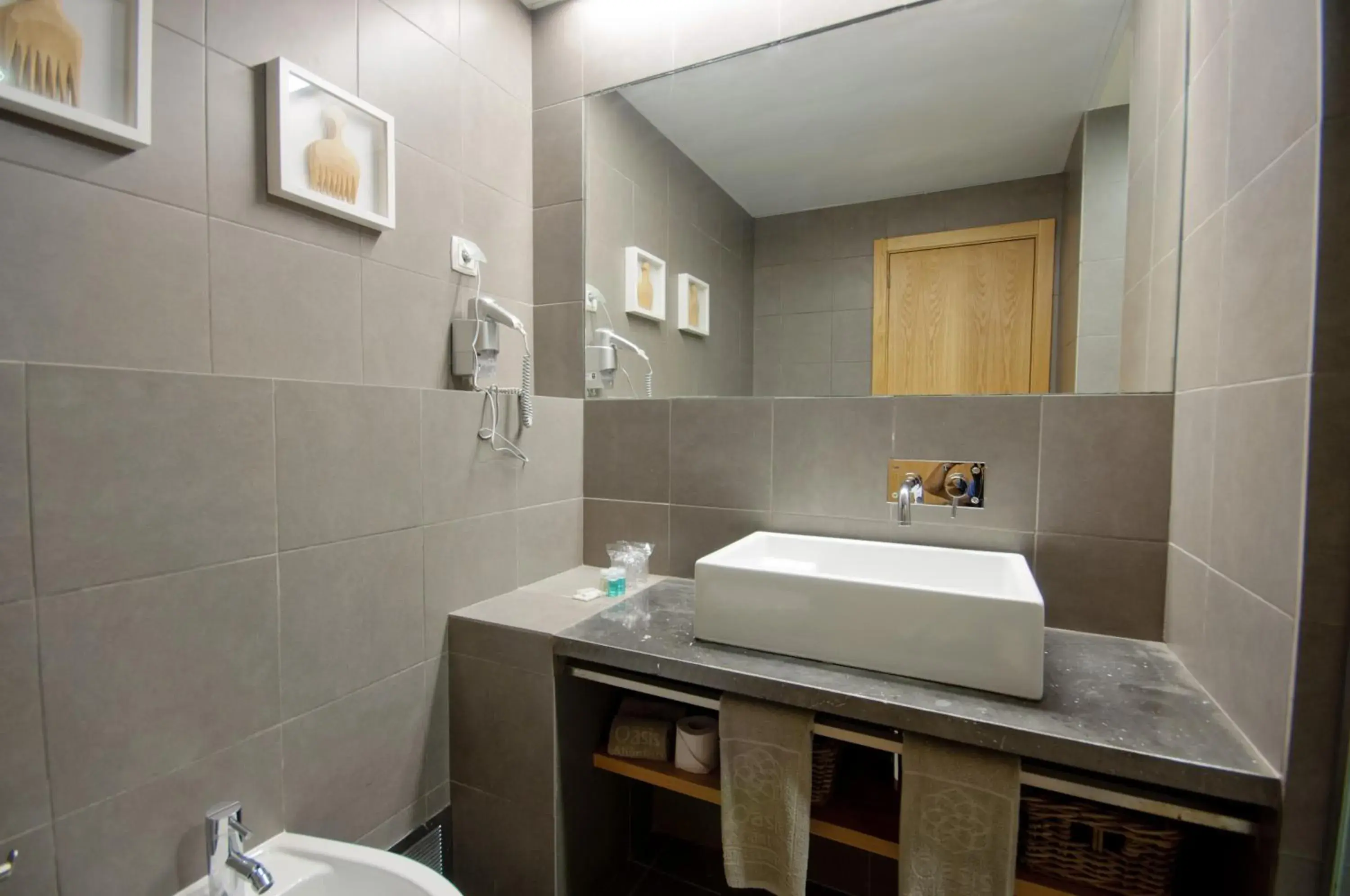 Double or Twin Family Room with Garden View (2 Adult's +1 Child) in Oasis Salinas Sea Double or Twin Family Room with Garden View (2 Adult's +1 Child) in Oasis Salinas Sea