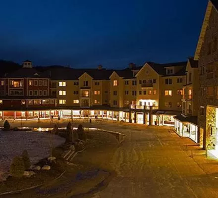 Facade/entrance in Jackson Gore Village on Okemo Mountain