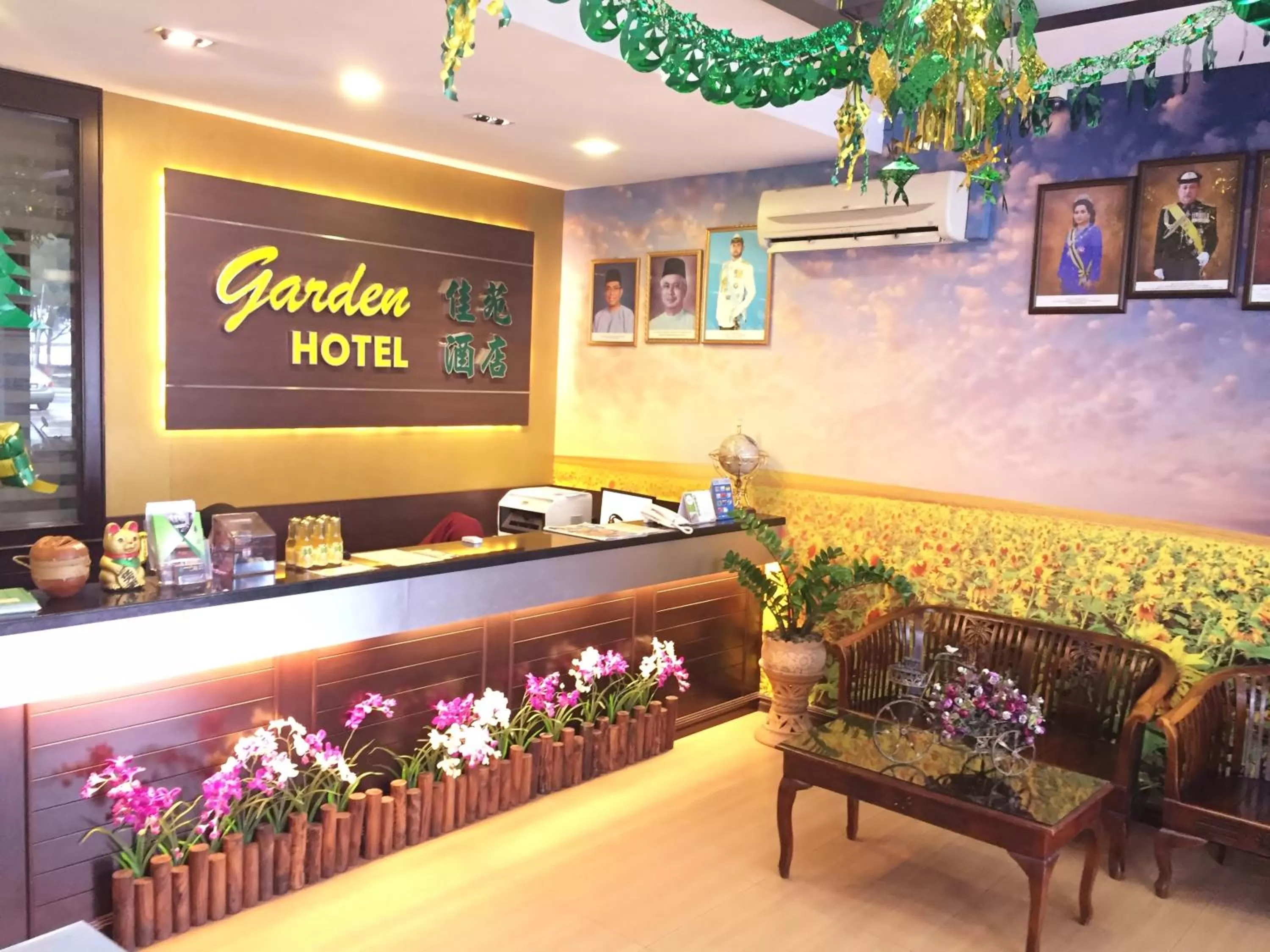 Lobby or reception in Pontian Garden Hotel