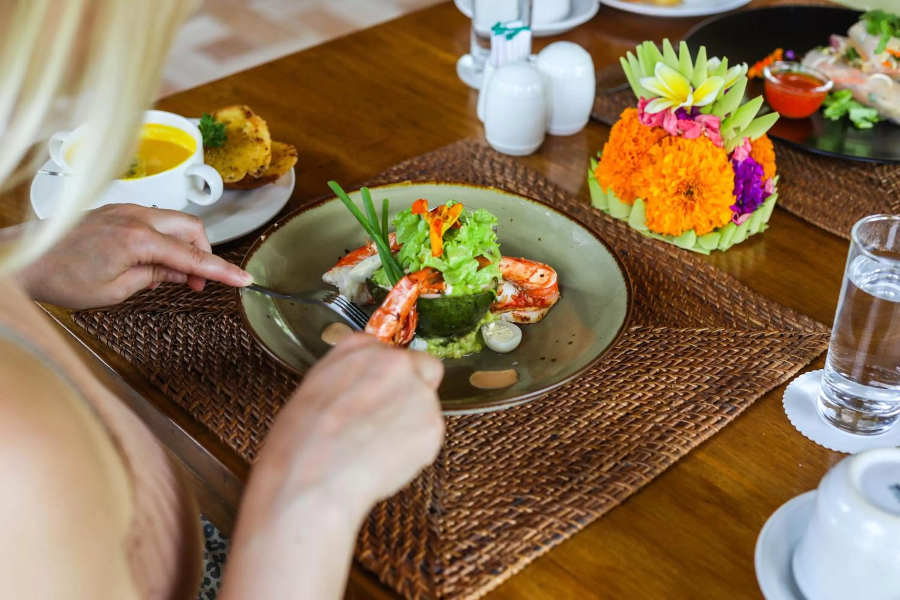 Restaurant/places to eat in BB Resort Villa and Spa