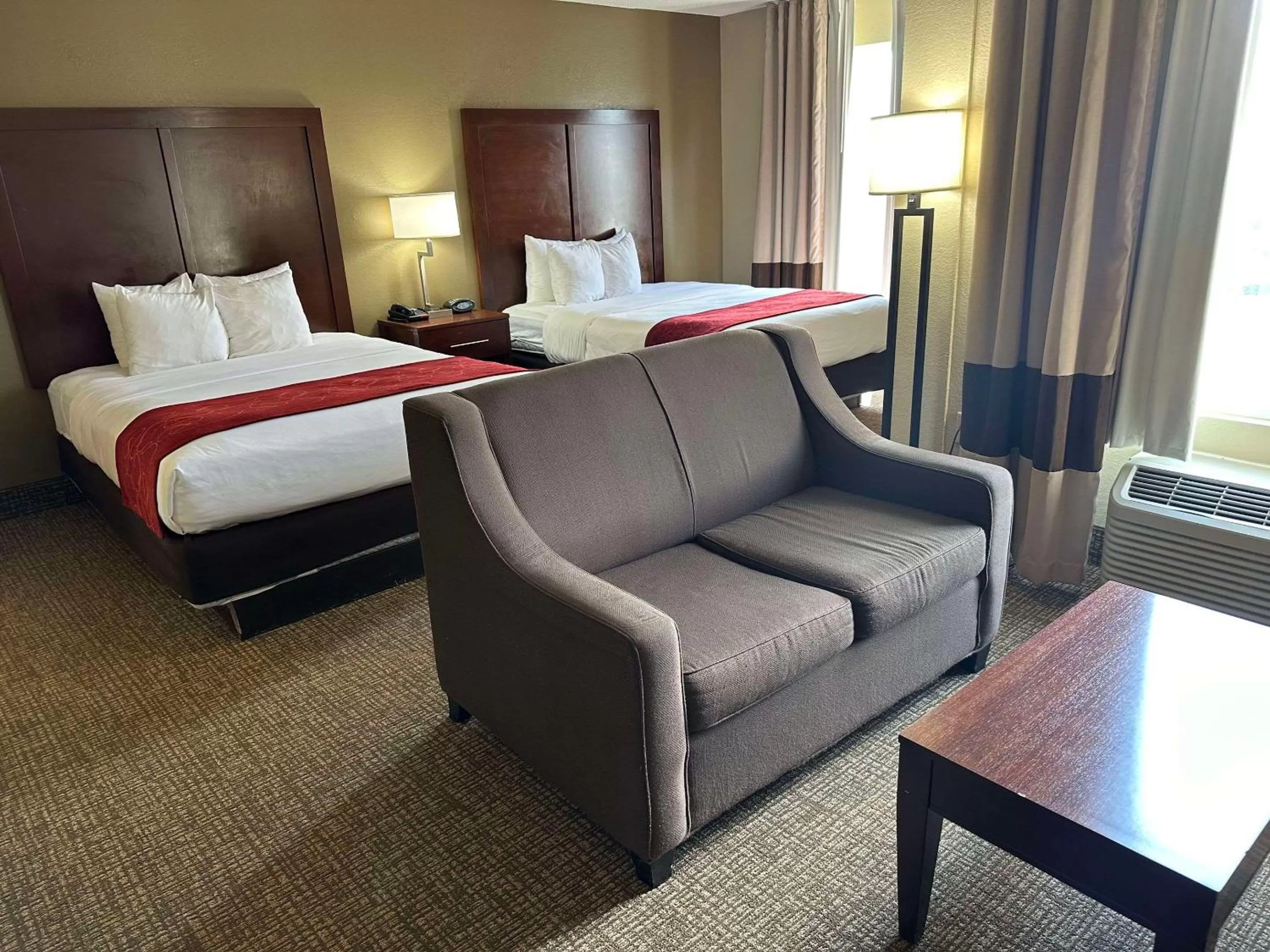 Bedroom, Bed in Charlotte Suites by IHG