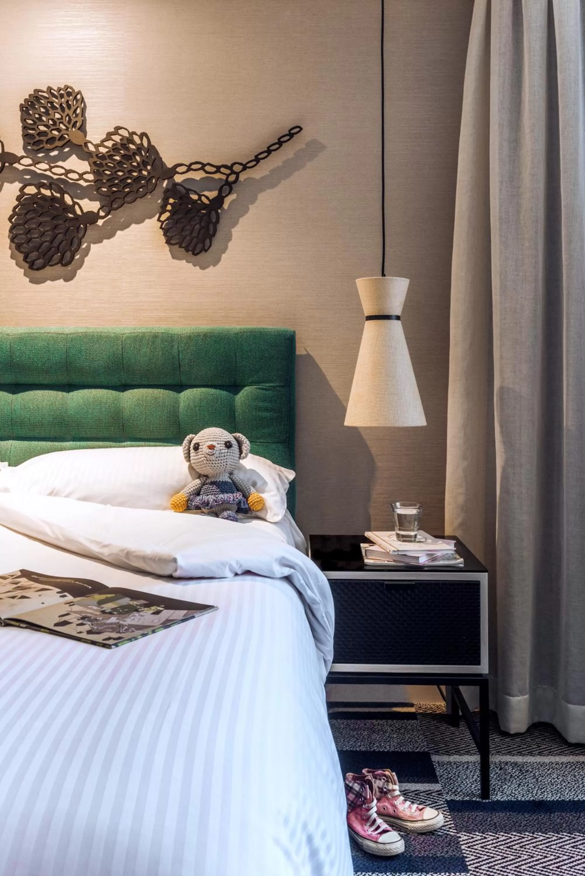 Bedroom, Bed in Crown Promenade Perth