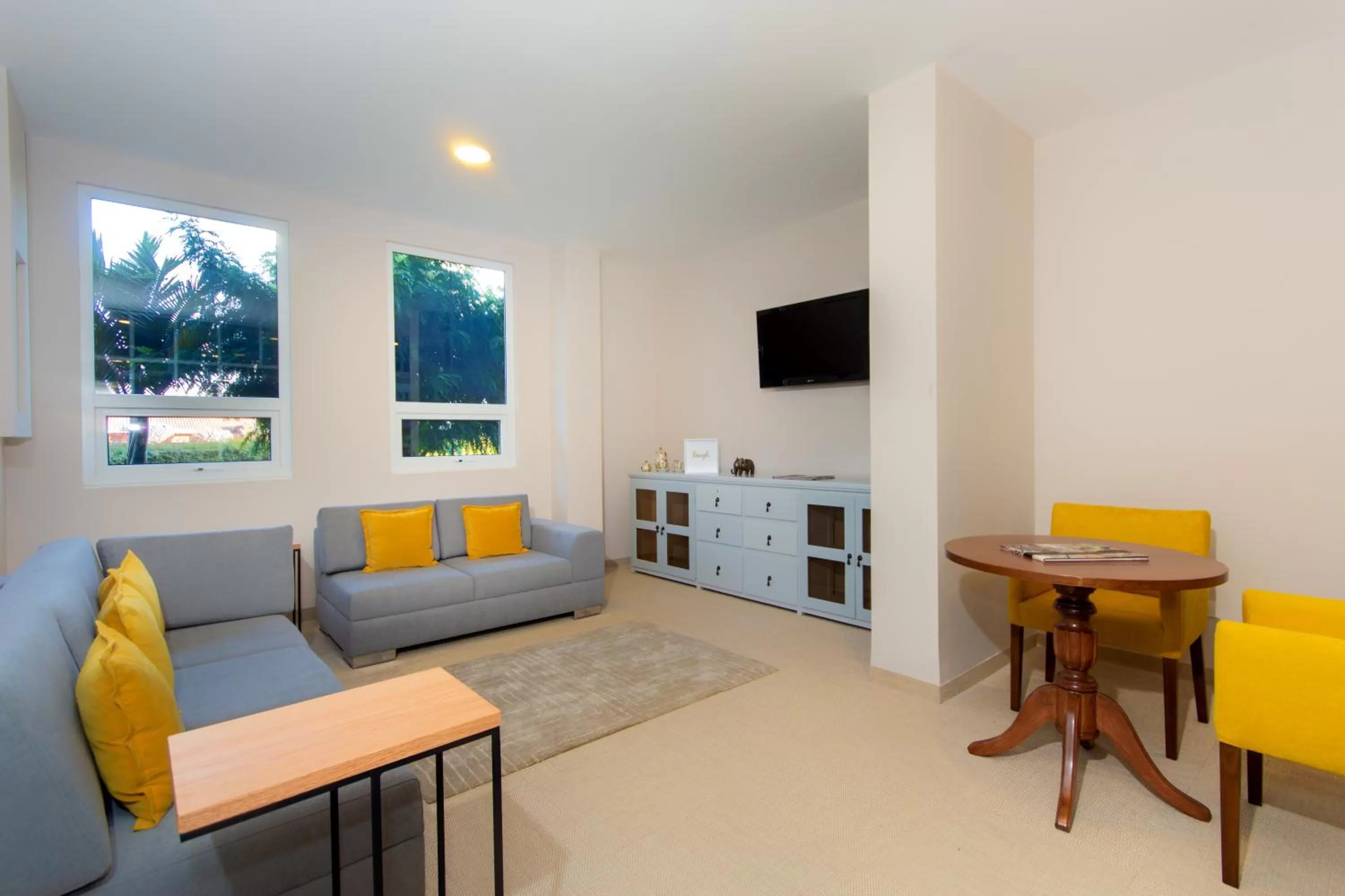 Property building in Hotel Xue Sabana