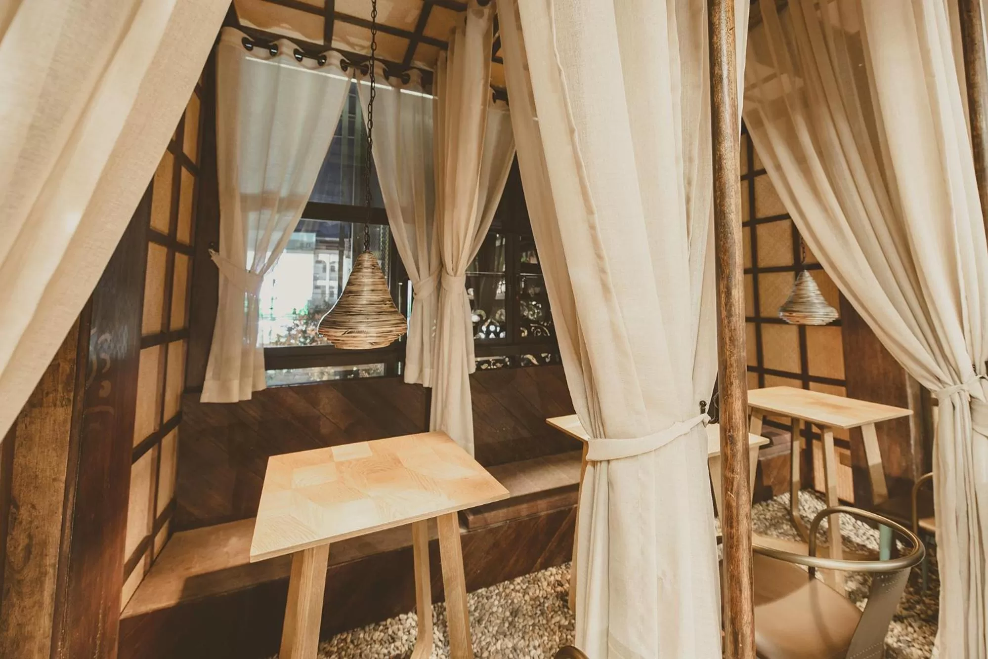 Lounge or bar in THEE Vijit Lanna by TH District