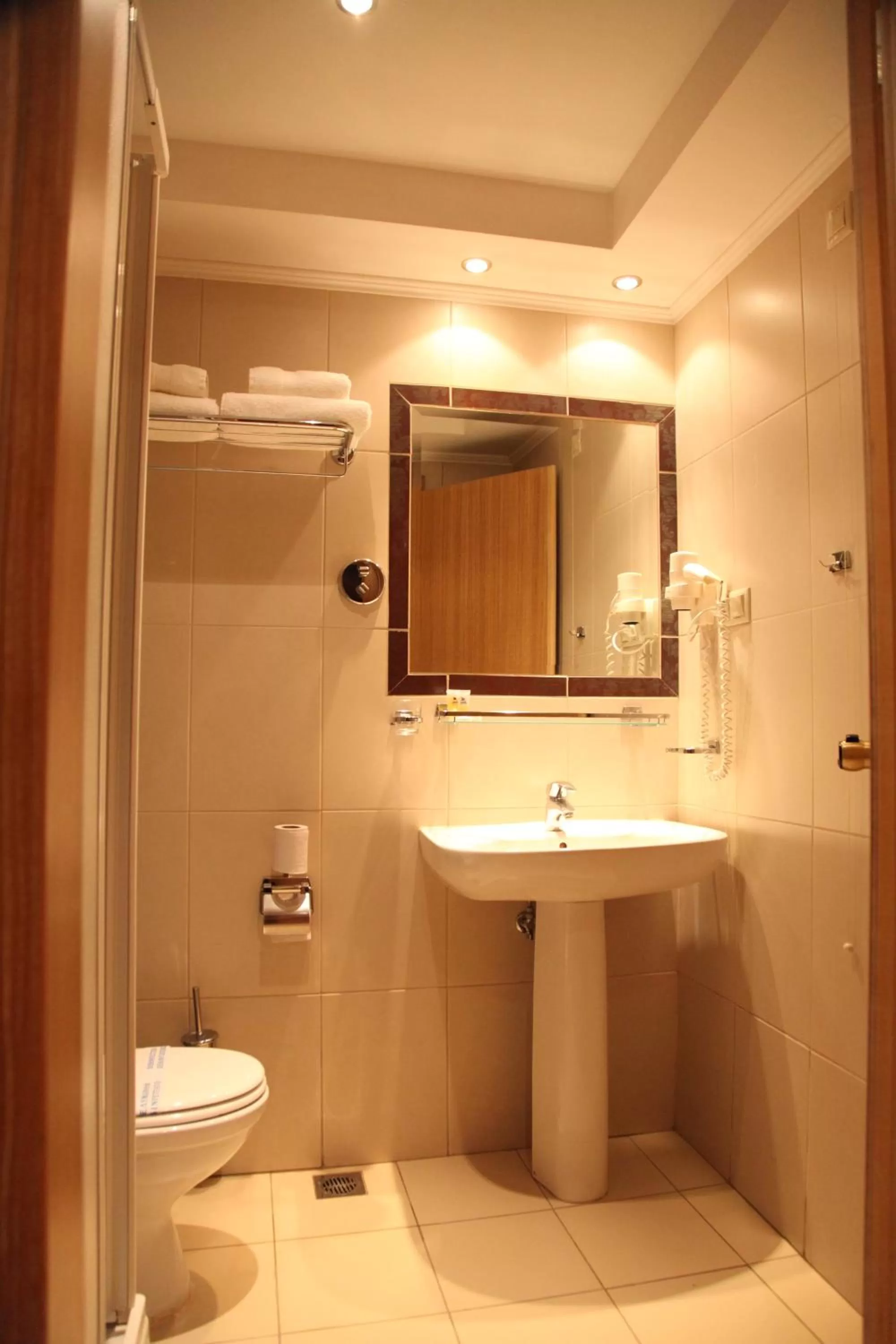 Bathroom in Pantelidis Hotel & Spa