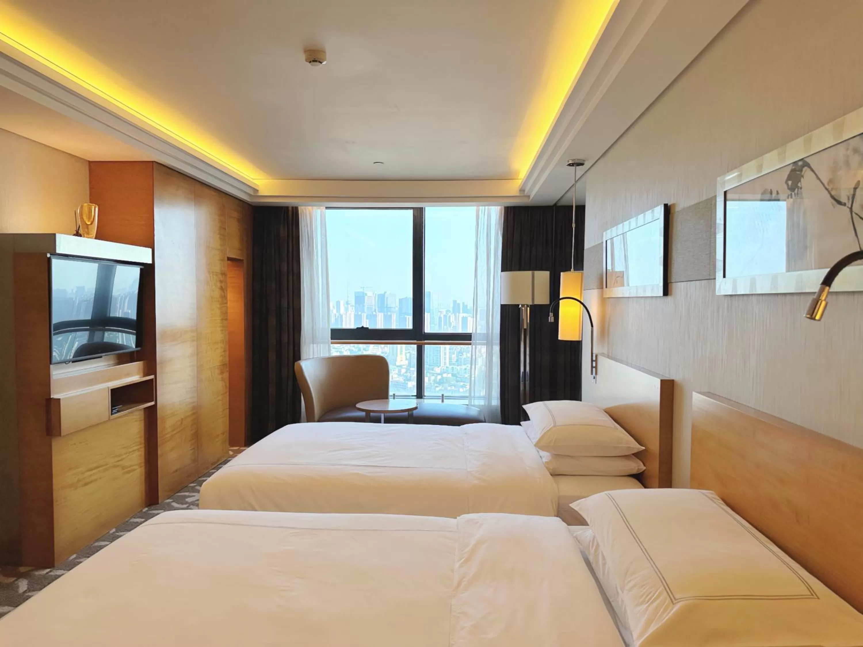 Bed in Swissotel Foshan, Guangdong