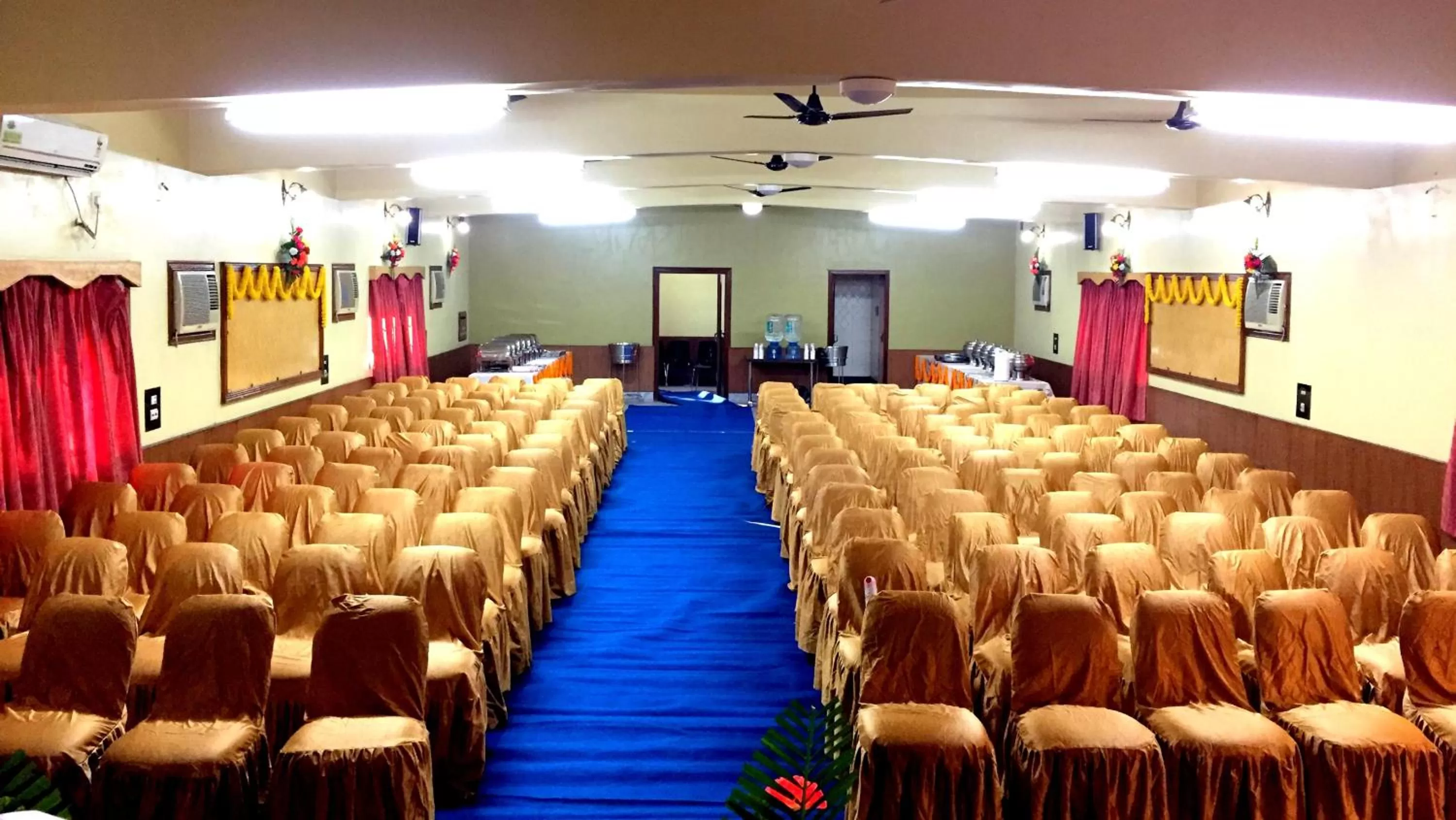 Banquet/Function facilities in Hotel Samrat